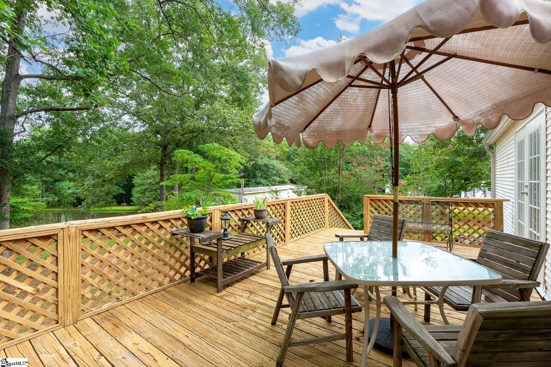 208 Brentwood Circle Property Photo 21