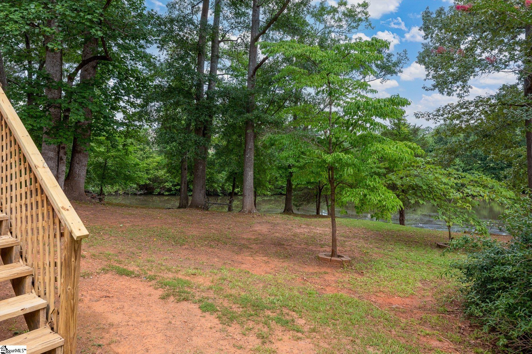 208 Brentwood Circle Property Photo 24