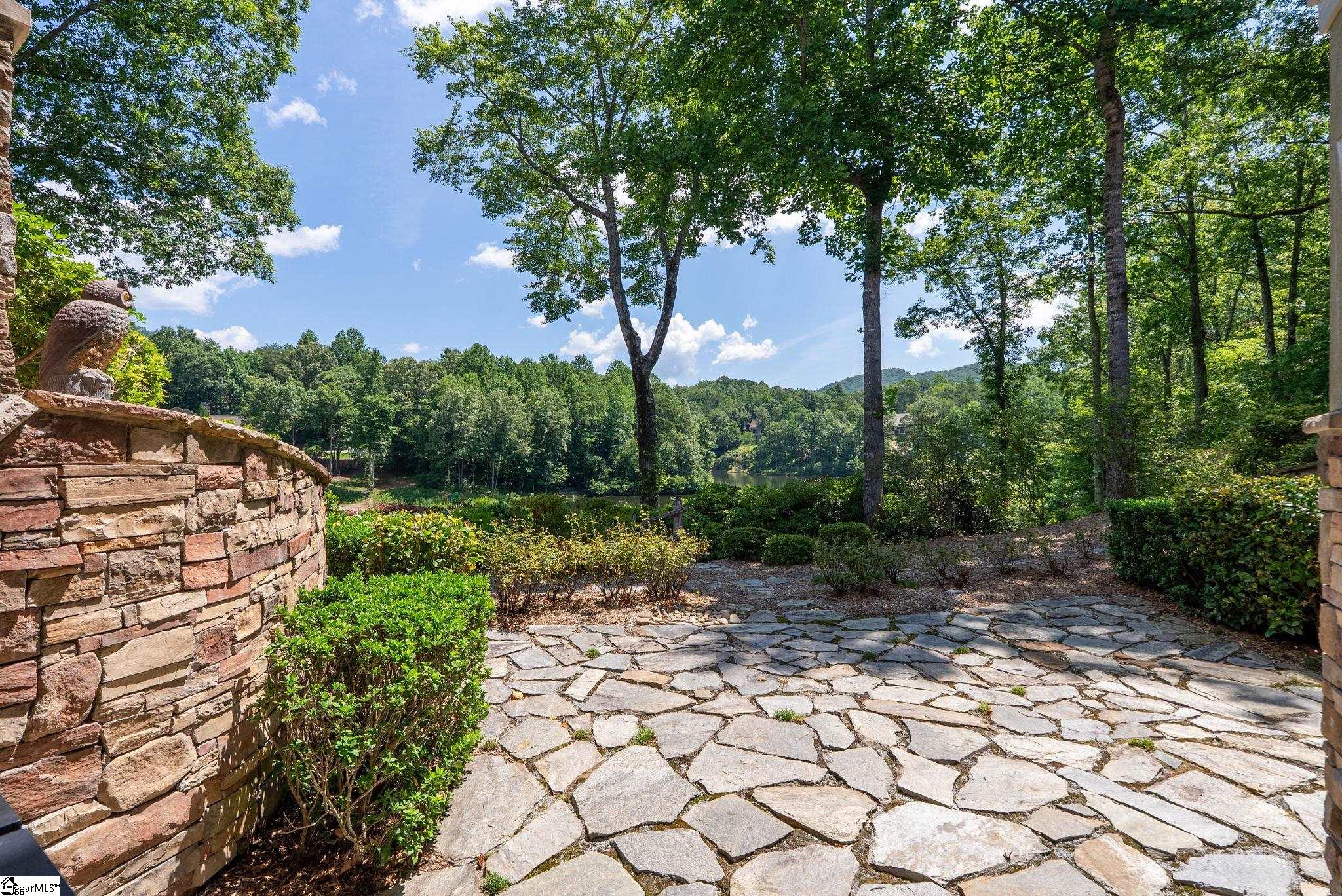 505 Woodlake Way Property Photo 30