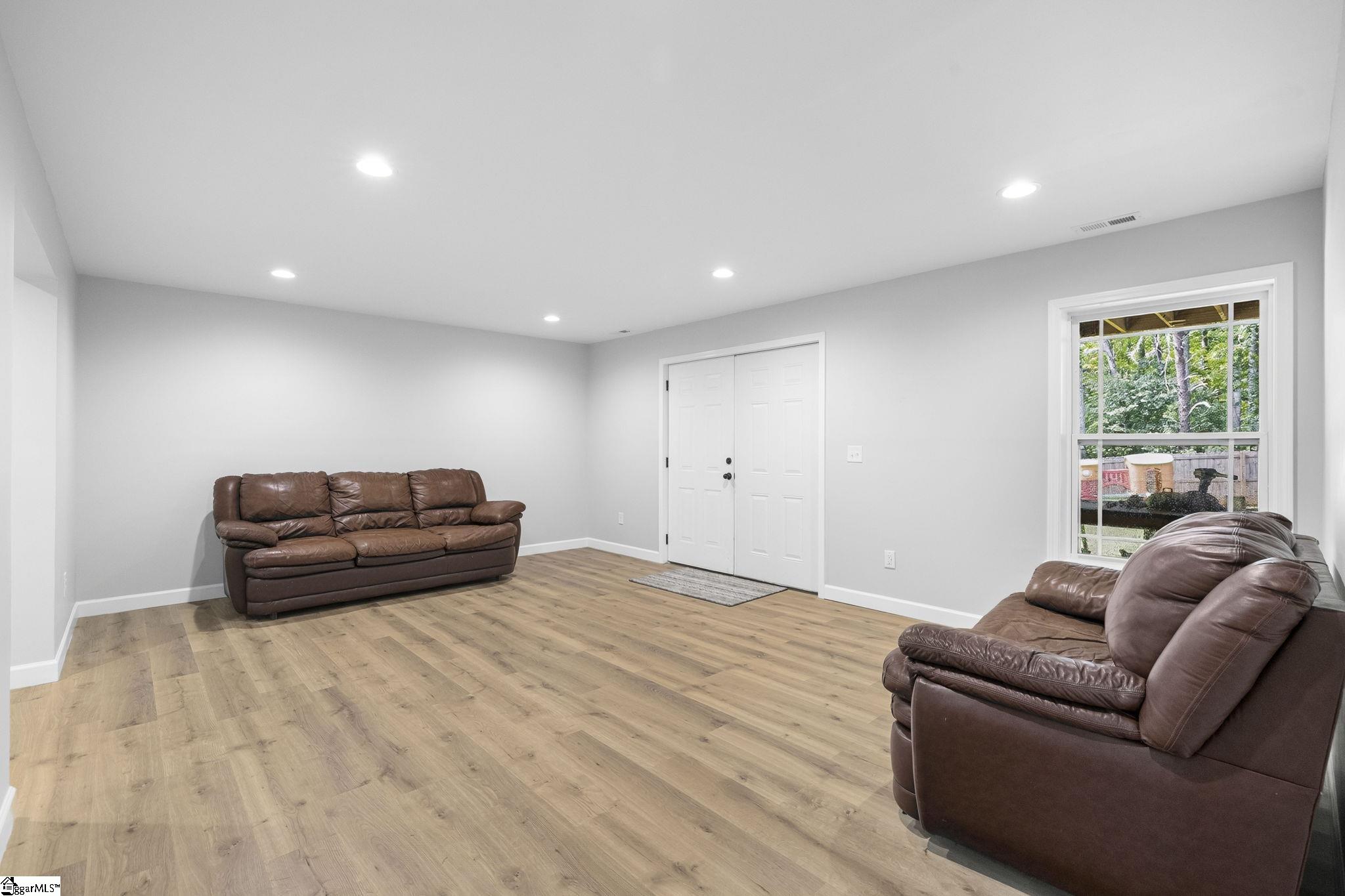 861 Ashton Ridge Road Property Photo 21