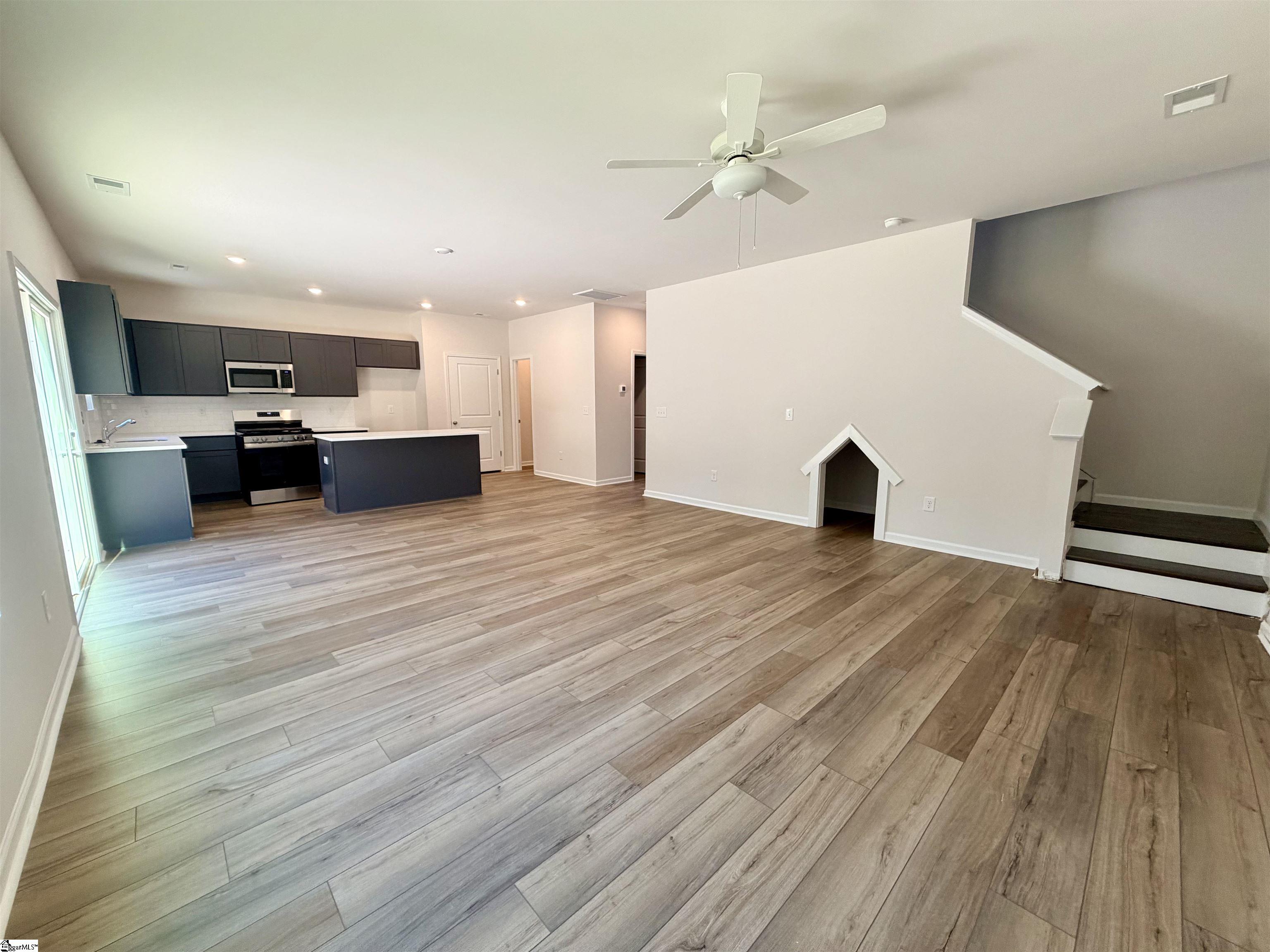 12179 Lansbury Drive Property Photo 13
