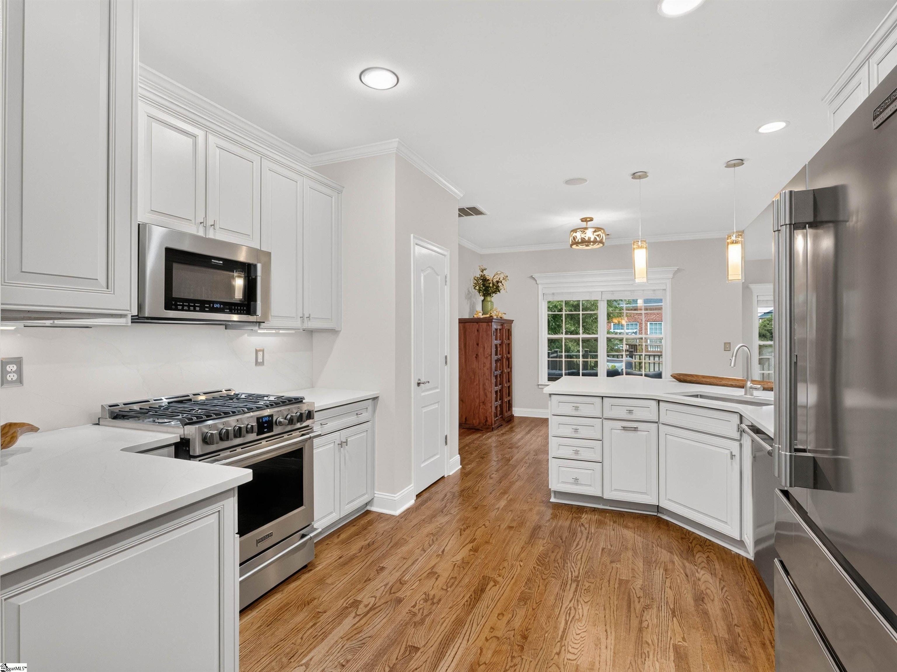 107 Gladstone Way Property Photo 19