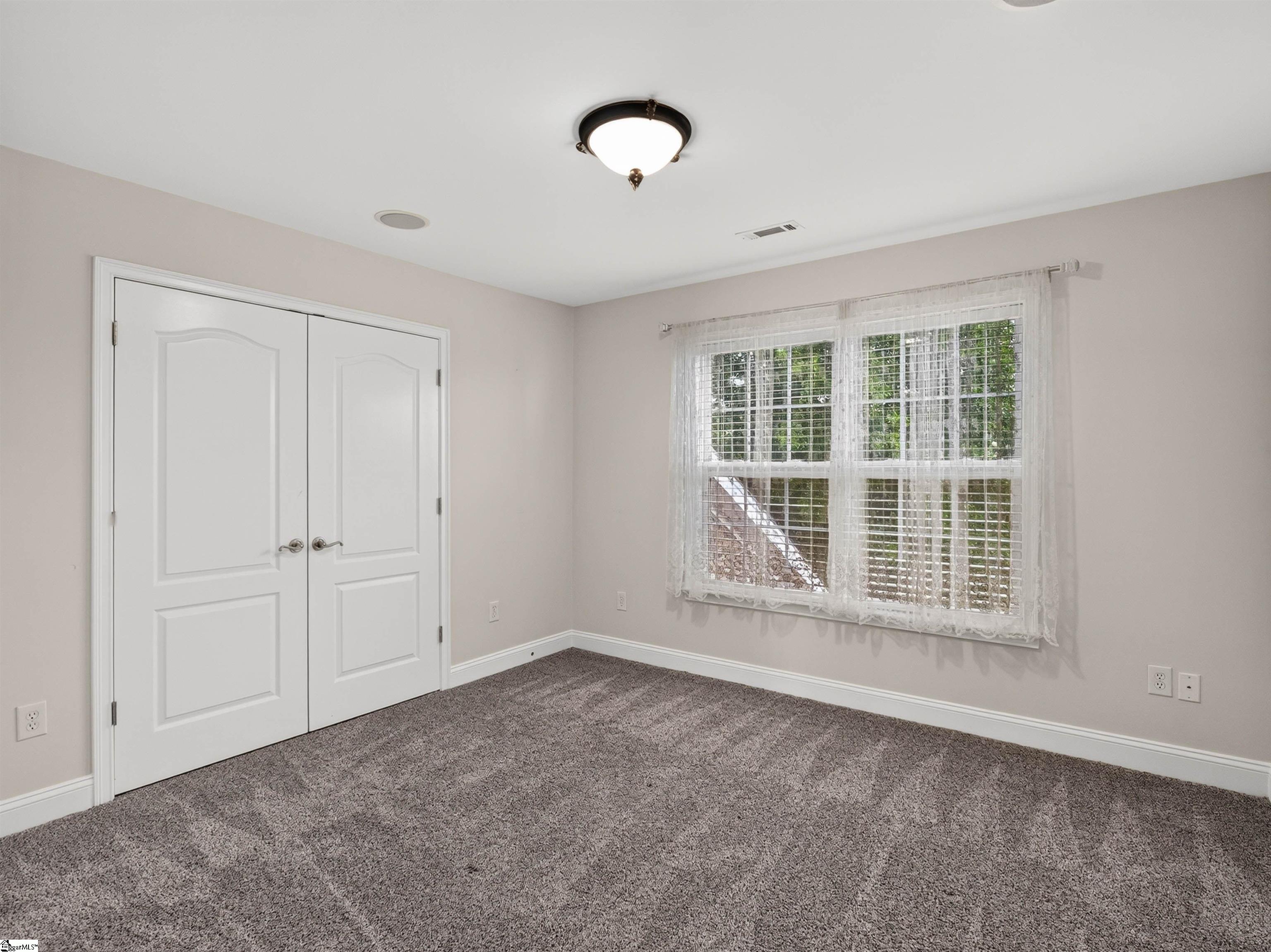 107 Gladstone Way Property Photo 38