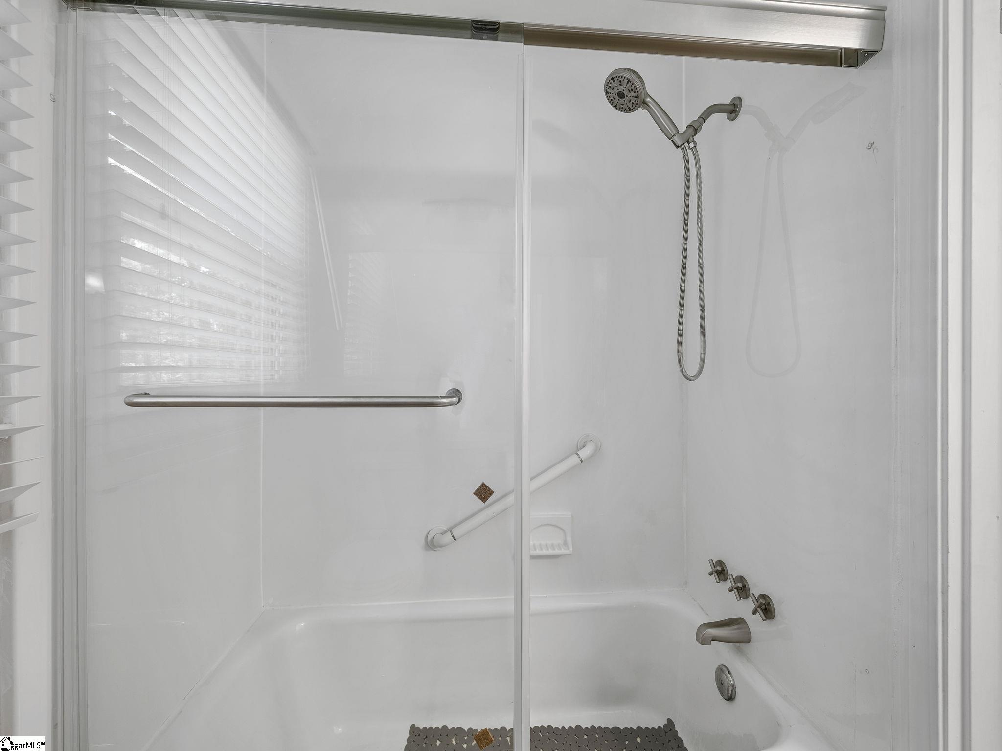 174 Green Lake Road Property Photo 31