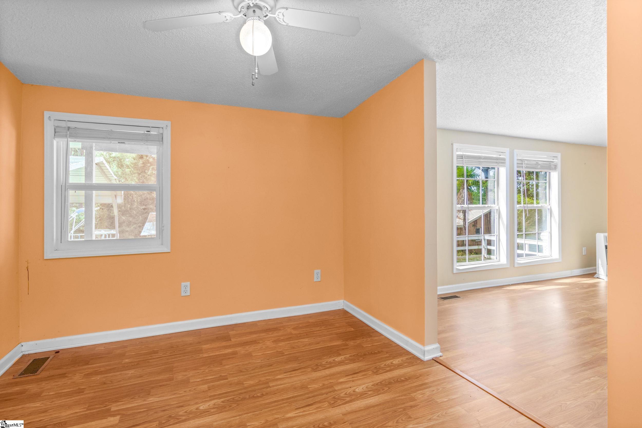 32 Hall Street Property Photo 13