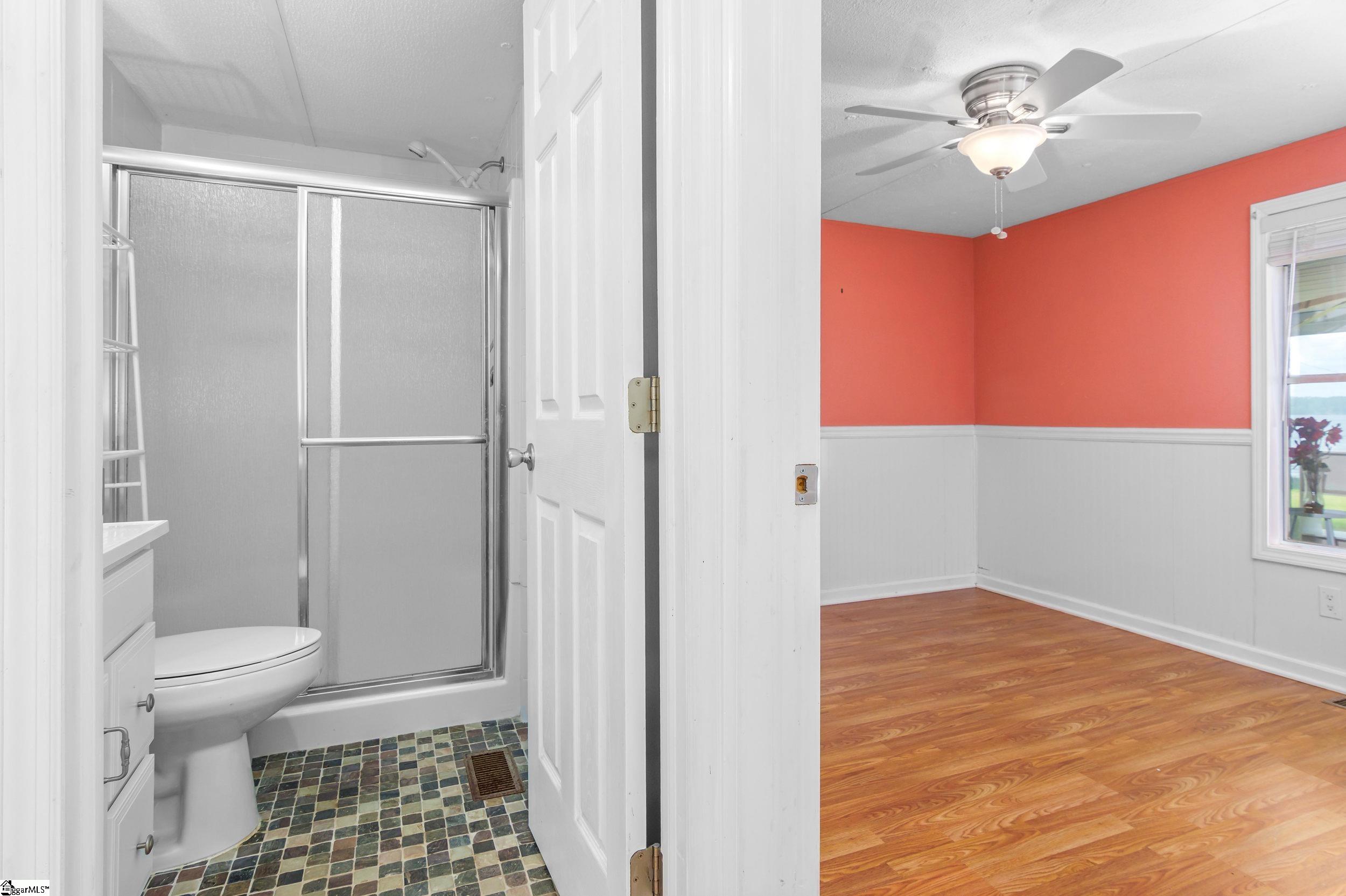 32 Hall Street Property Photo 18