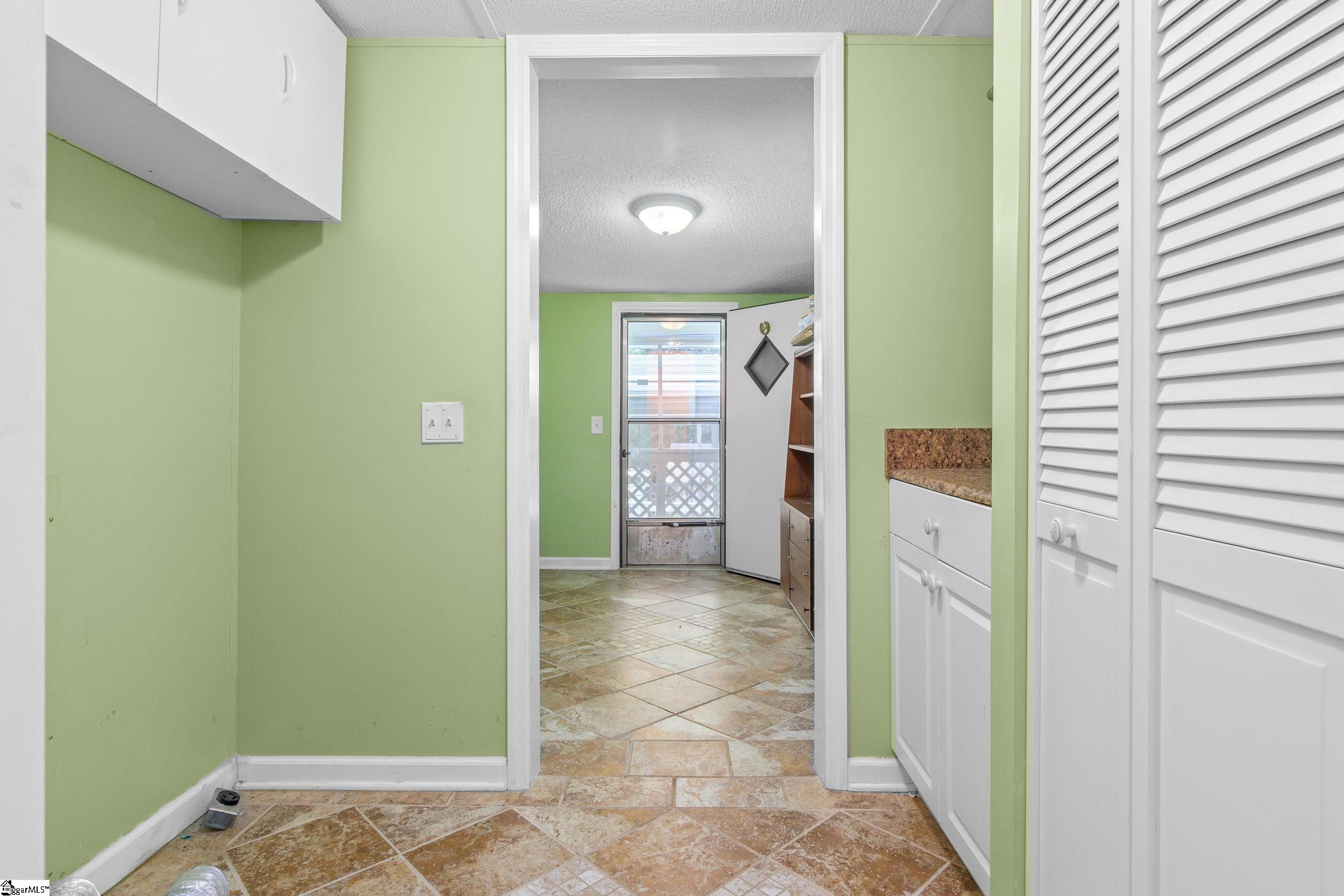 32 Hall Street Property Photo 20