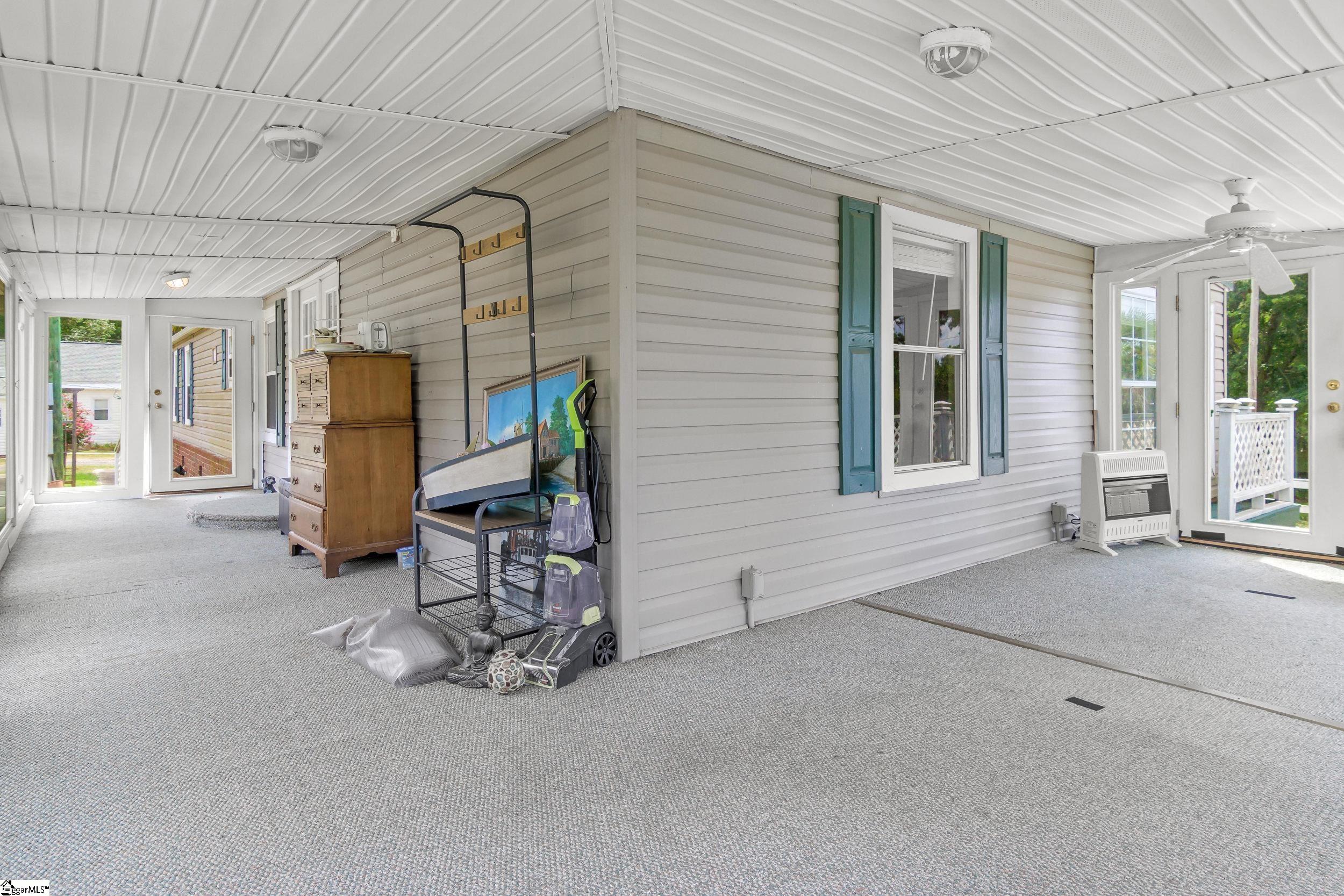 32 Hall Street Property Photo 22