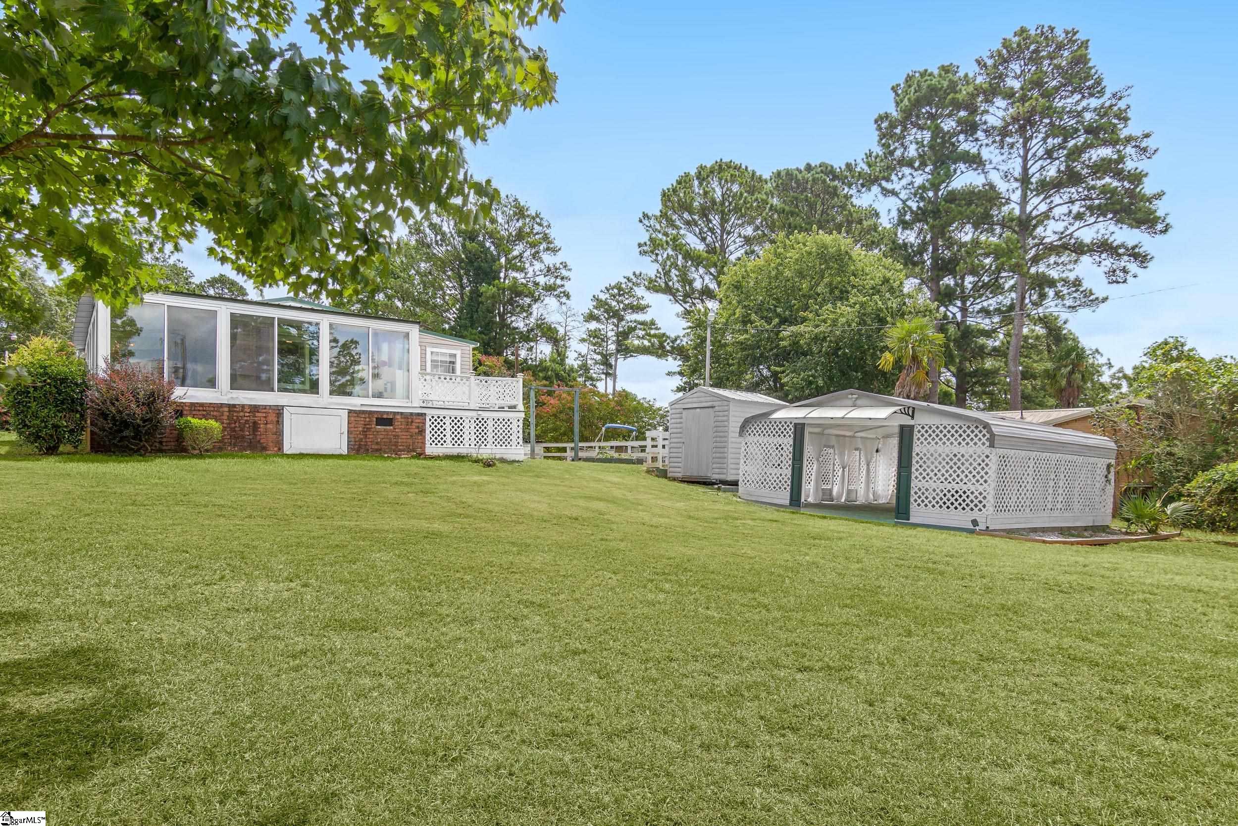 32 Hall Street Property Photo 24