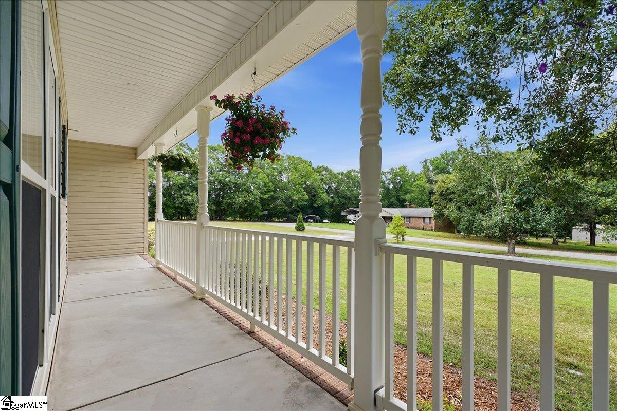 1019 Bannister Road Property Photo 5