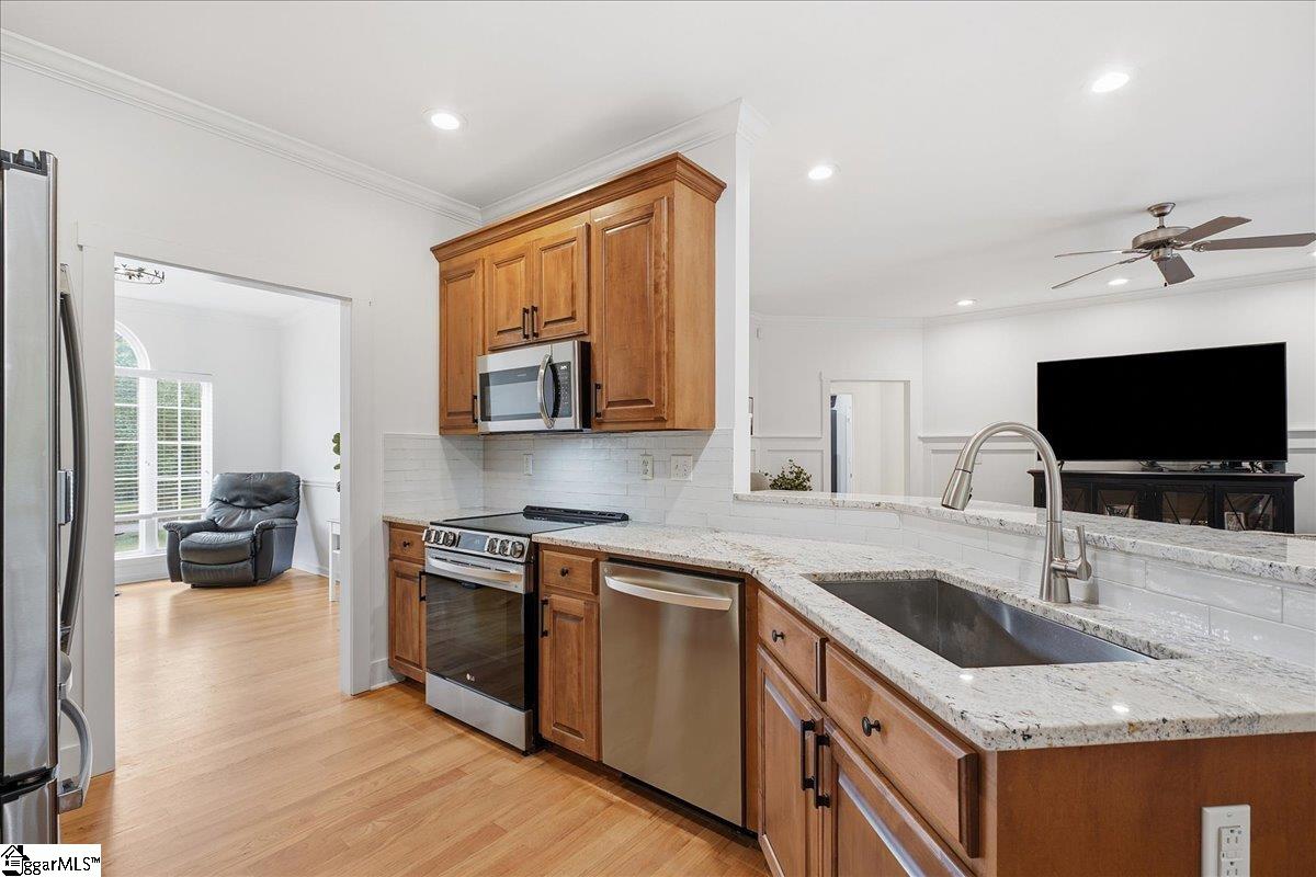 1019 Bannister Road Property Photo 11
