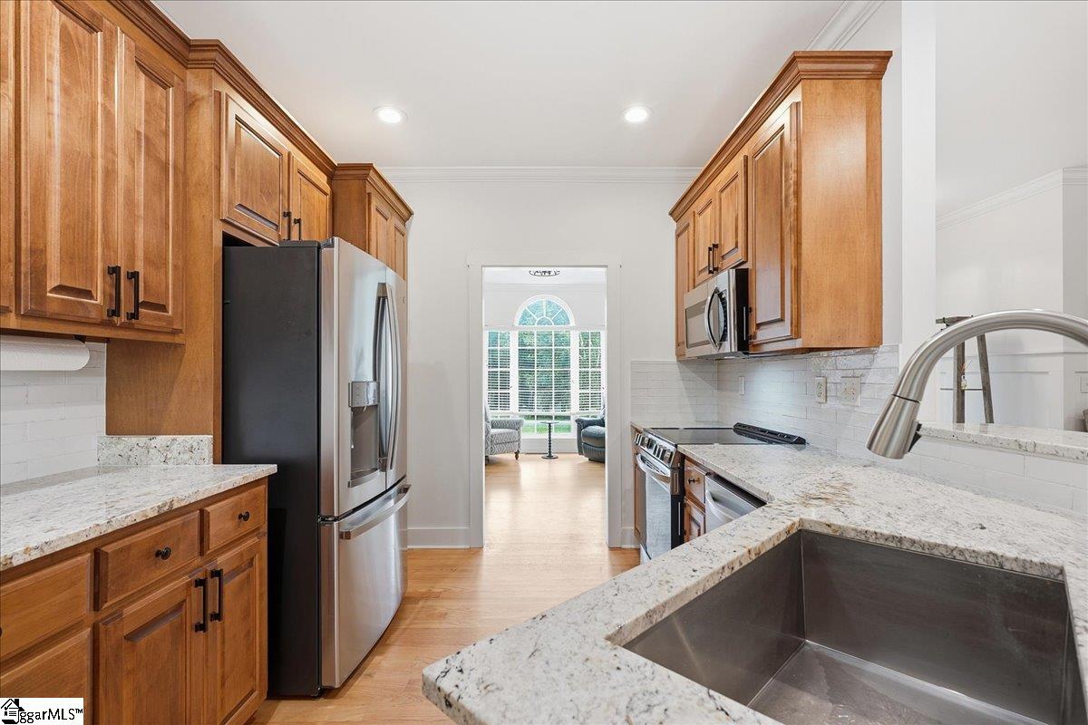 1019 Bannister Road Property Photo 12