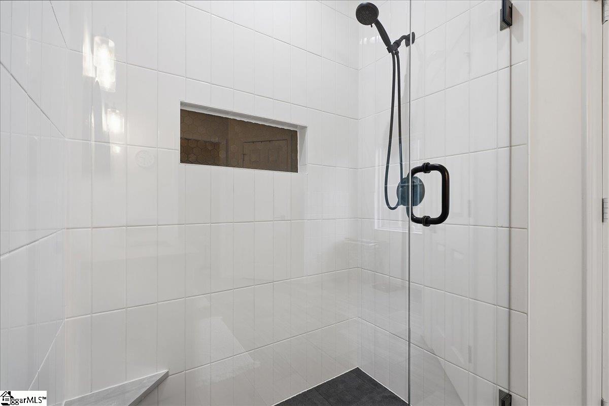1019 Bannister Road Property Photo 28