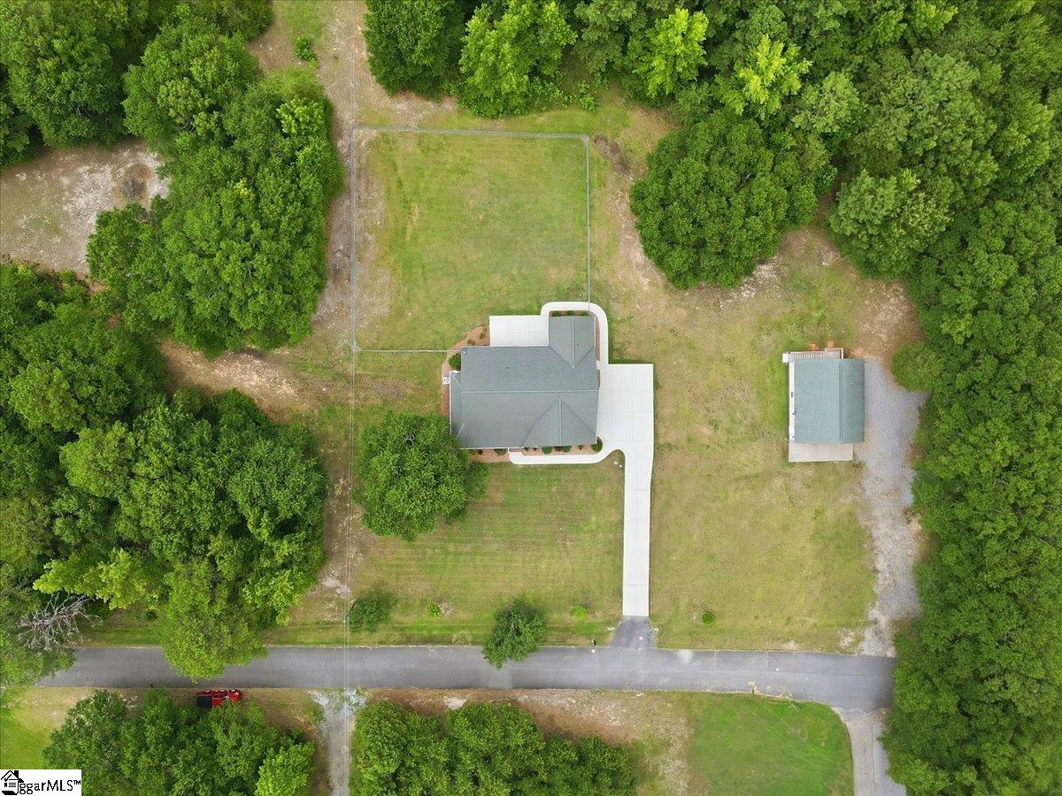1019 Bannister Road Property Photo 41