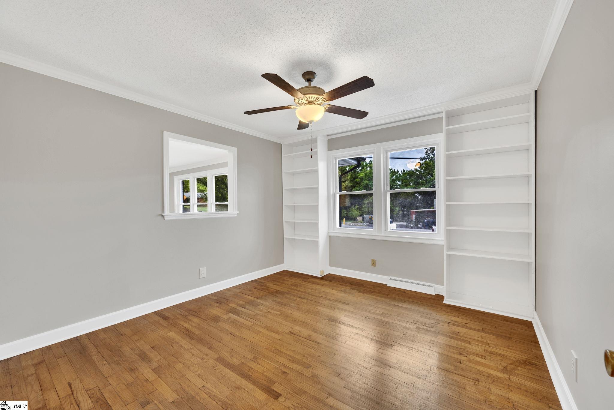 1 Elizabeth Drive Property Photo 8
