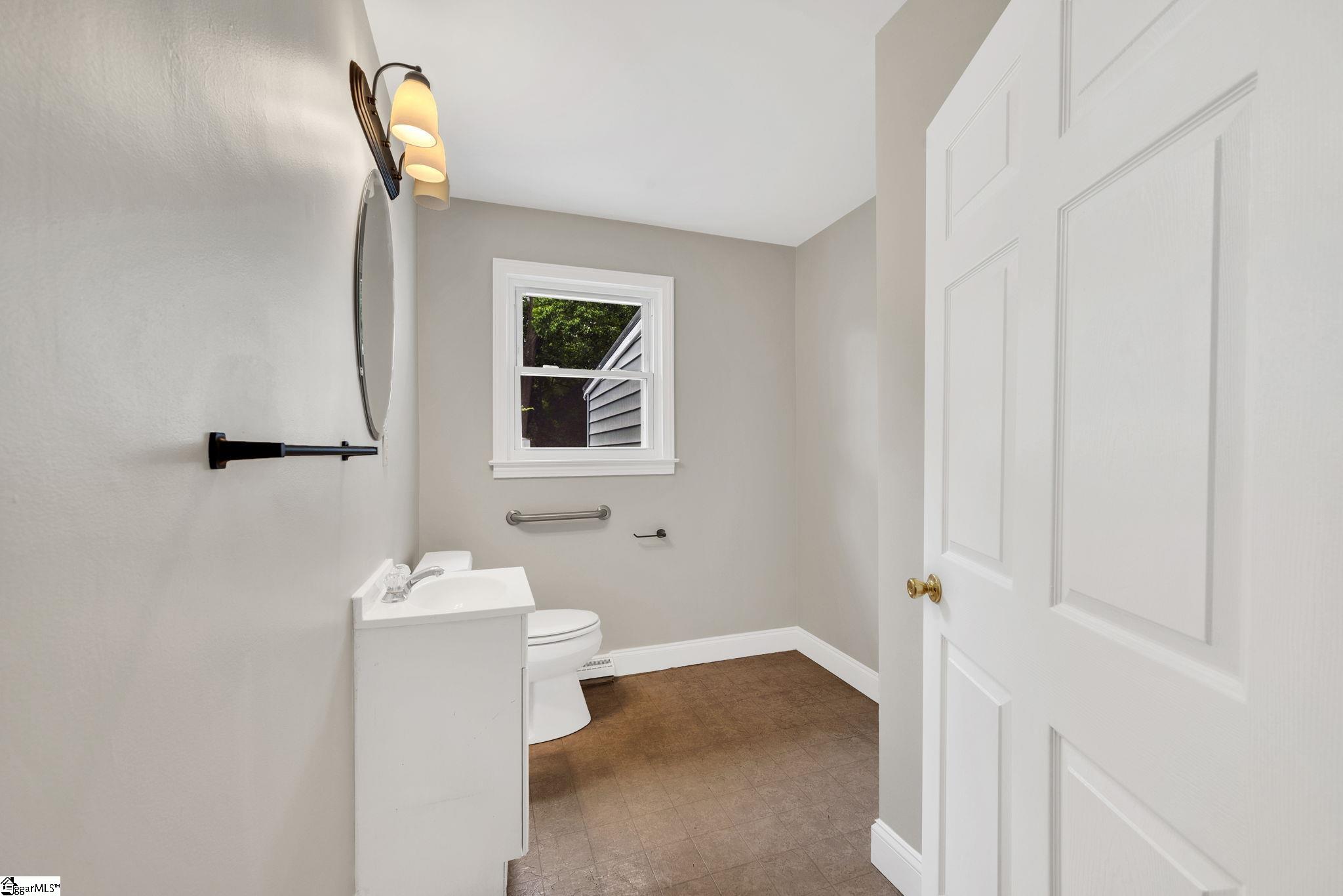 1 Elizabeth Drive Property Photo 11