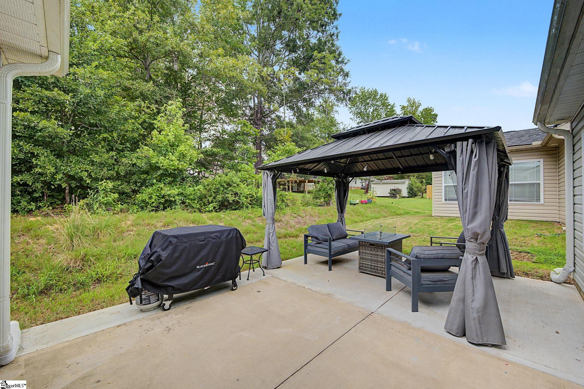 464 Timberwood Drive Property Photo 6