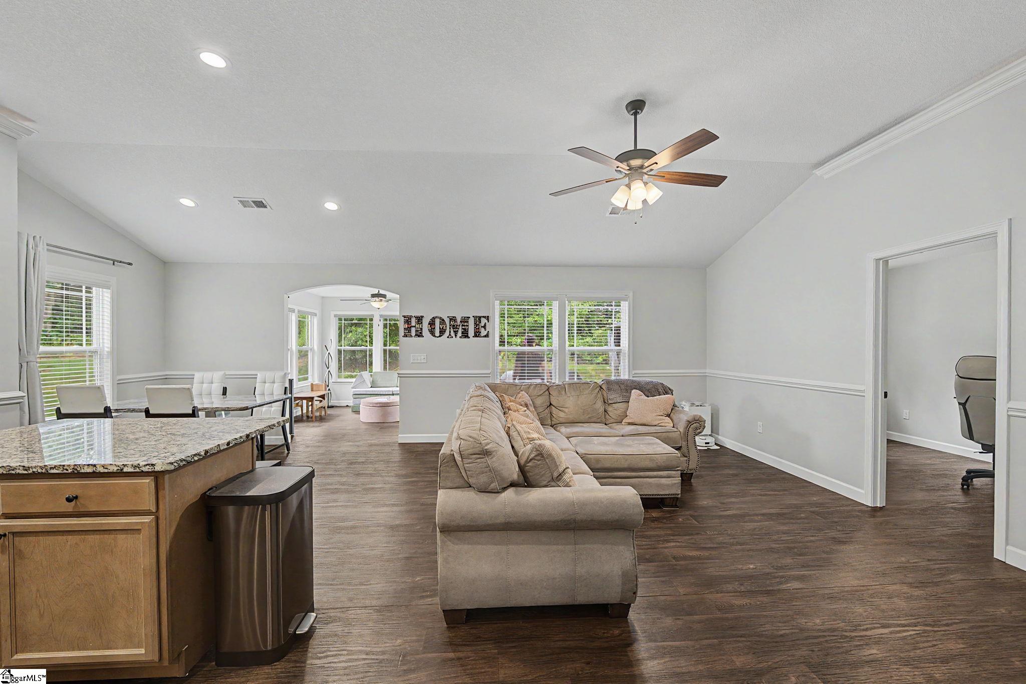 464 Timberwood Drive Property Photo 19