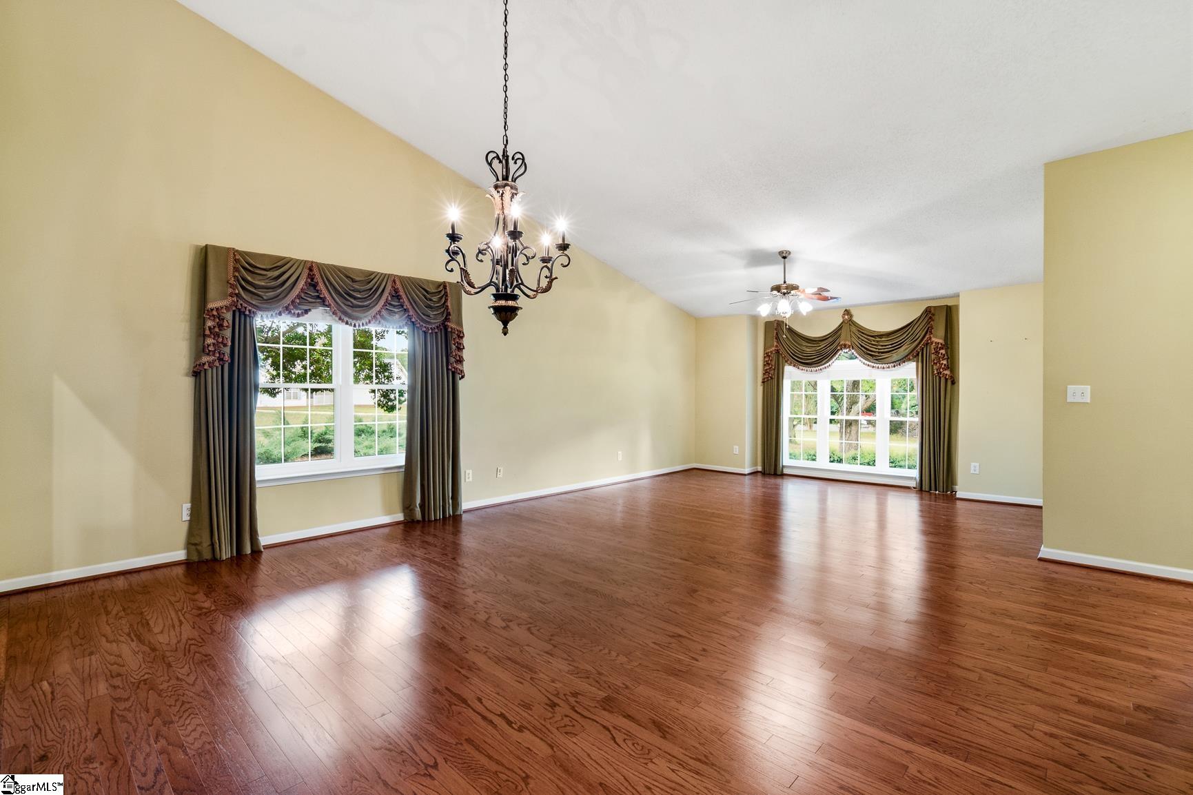 11 Cherry Cove Lane Property Photo 4