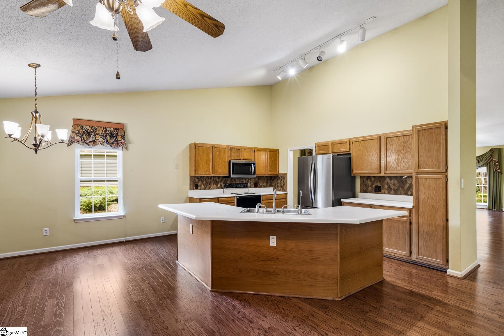 11 Cherry Cove Lane Property Photo 15