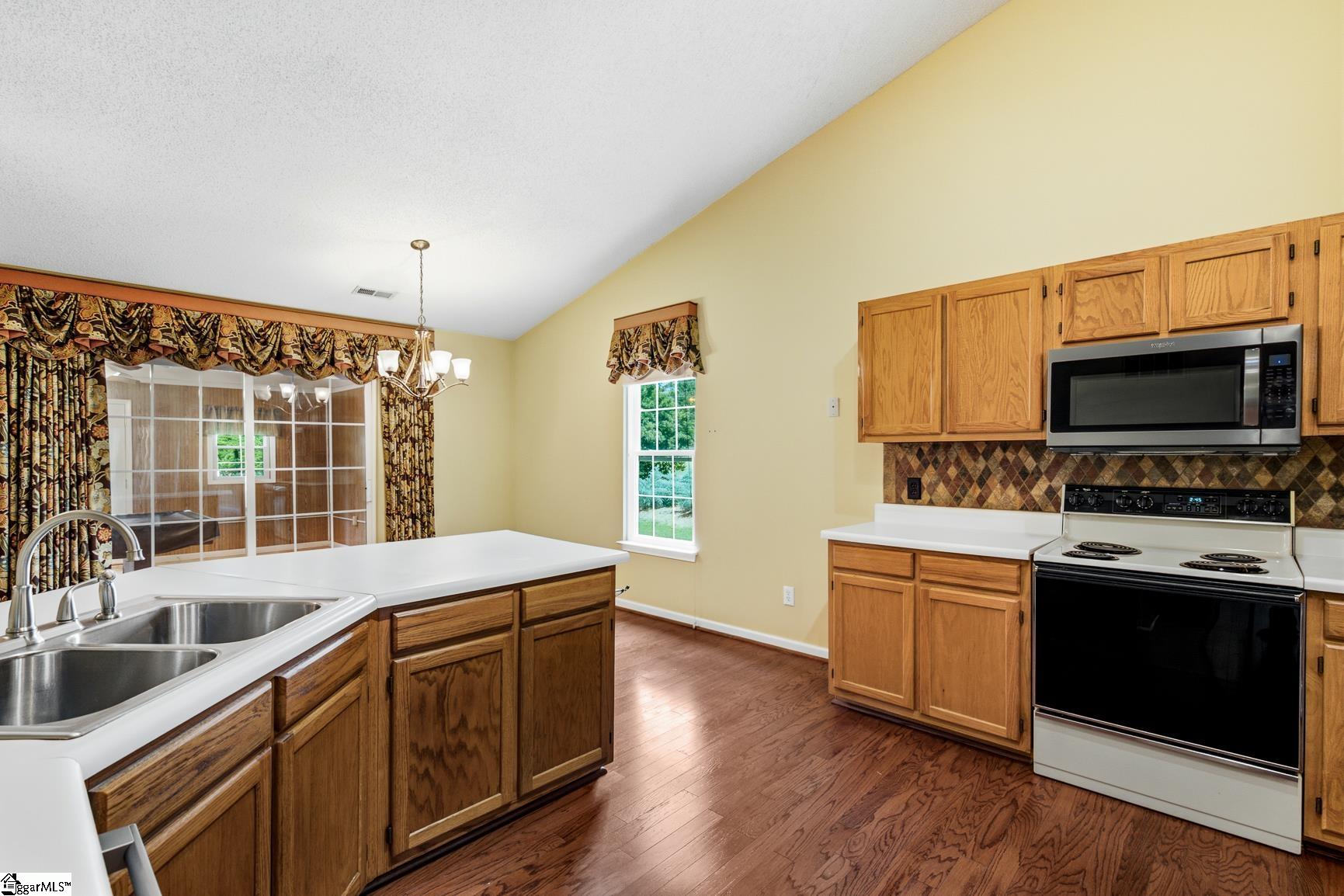 11 Cherry Cove Lane Property Photo 17
