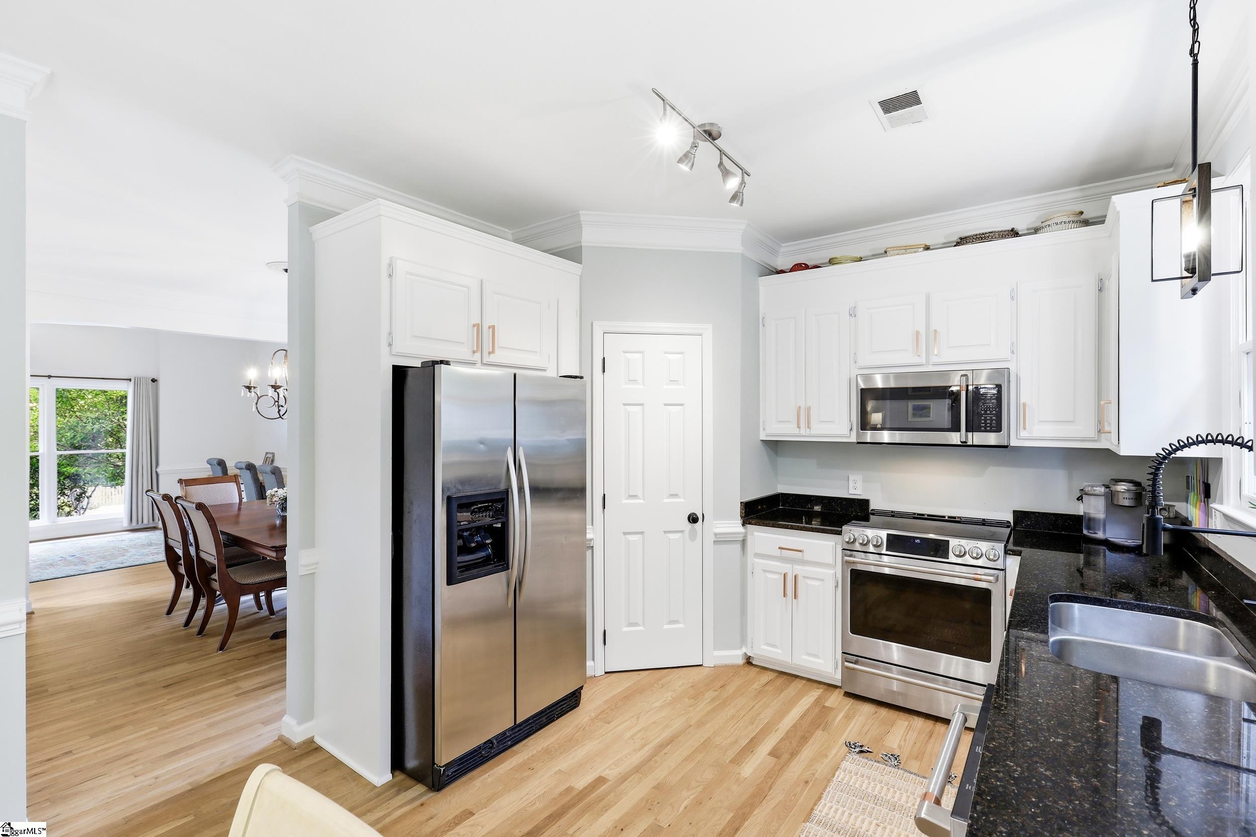 3 Huntsman Court Property Photo 10