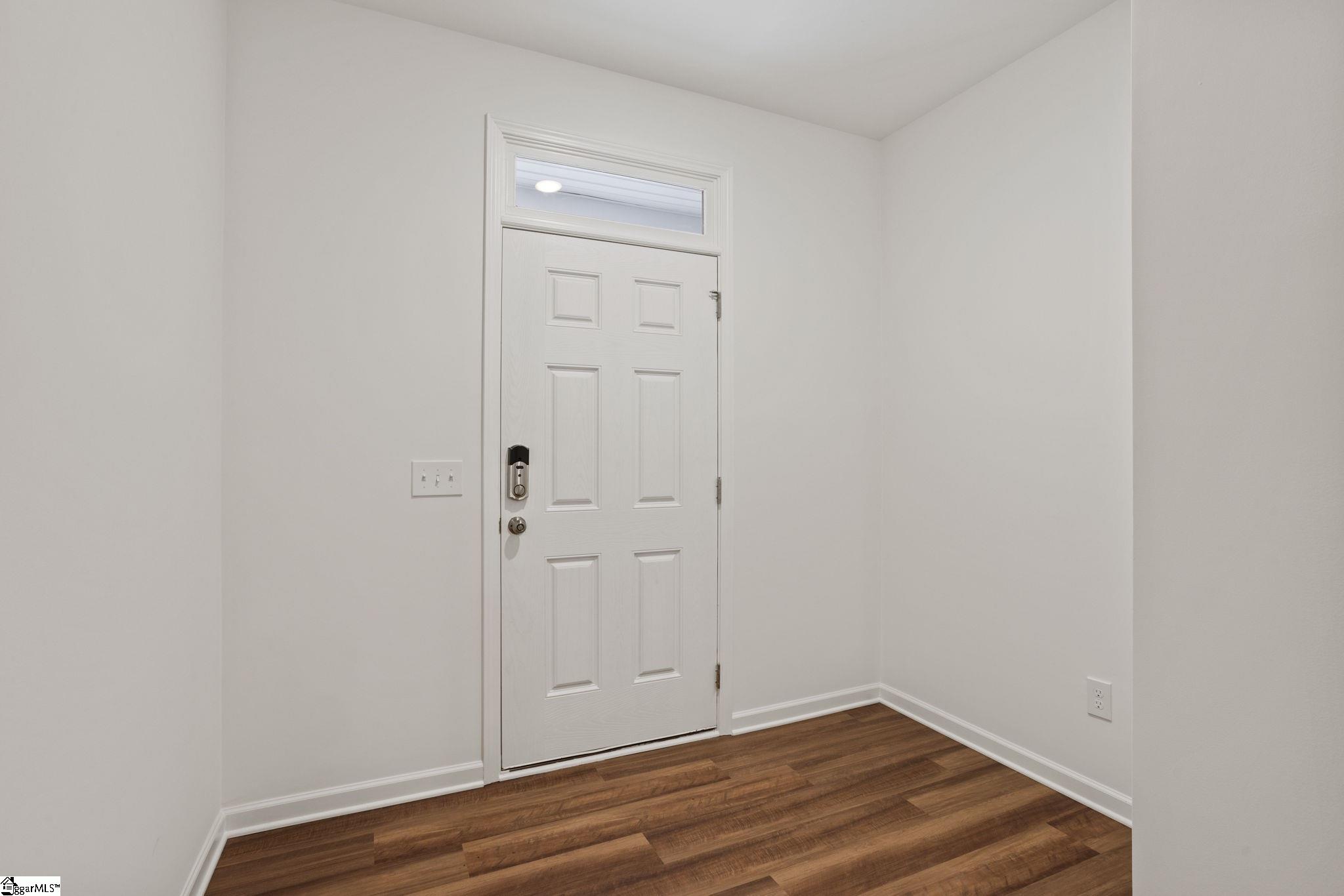 203 Spartina Court Property Photo 3