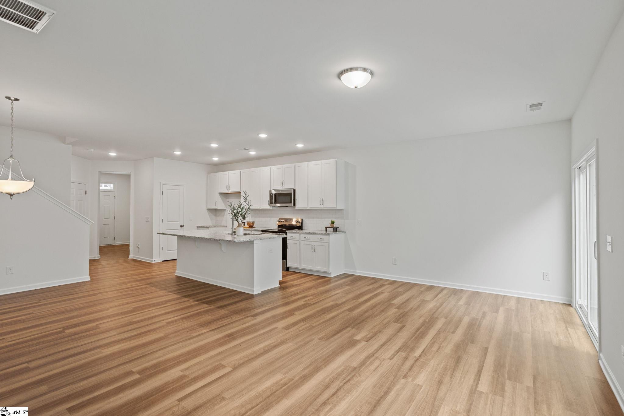 203 Spartina Court Property Photo 4