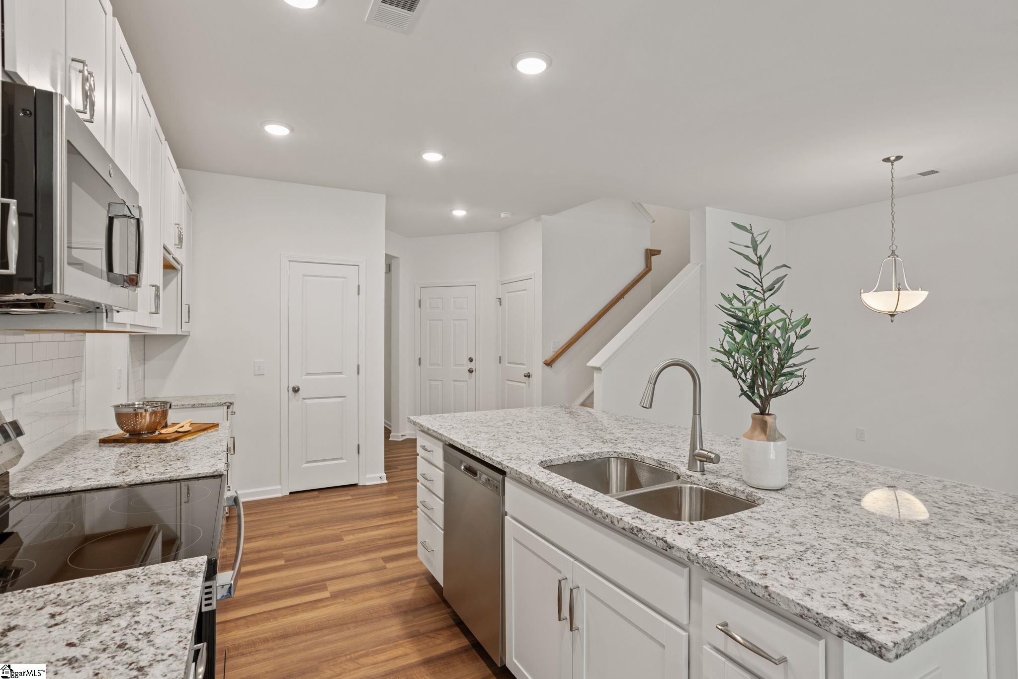 204 Spartina Court Property Photo 10