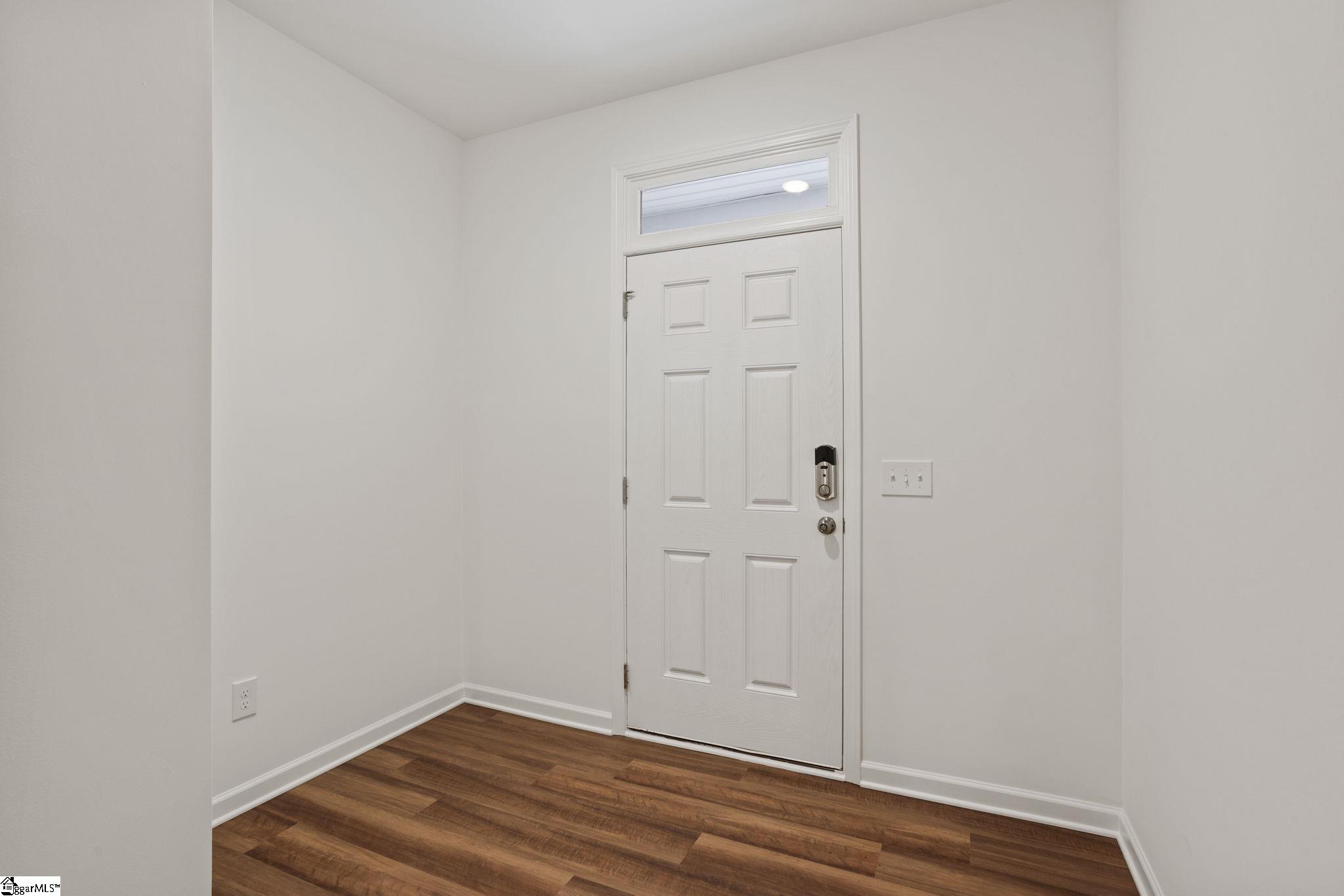 206 Spartina Court Property Photo 3