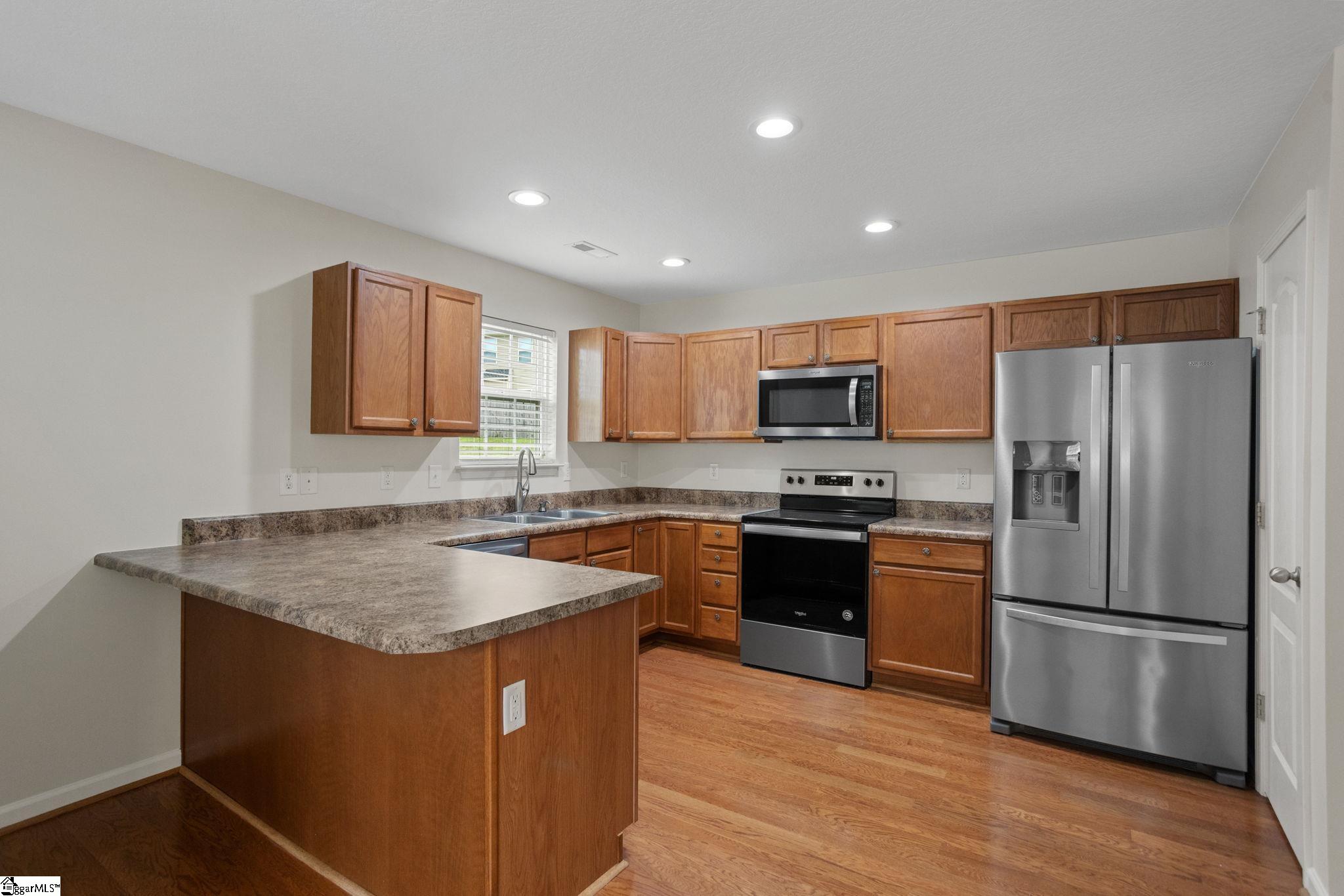 117 Ivy Trellis Court Property Photo 3
