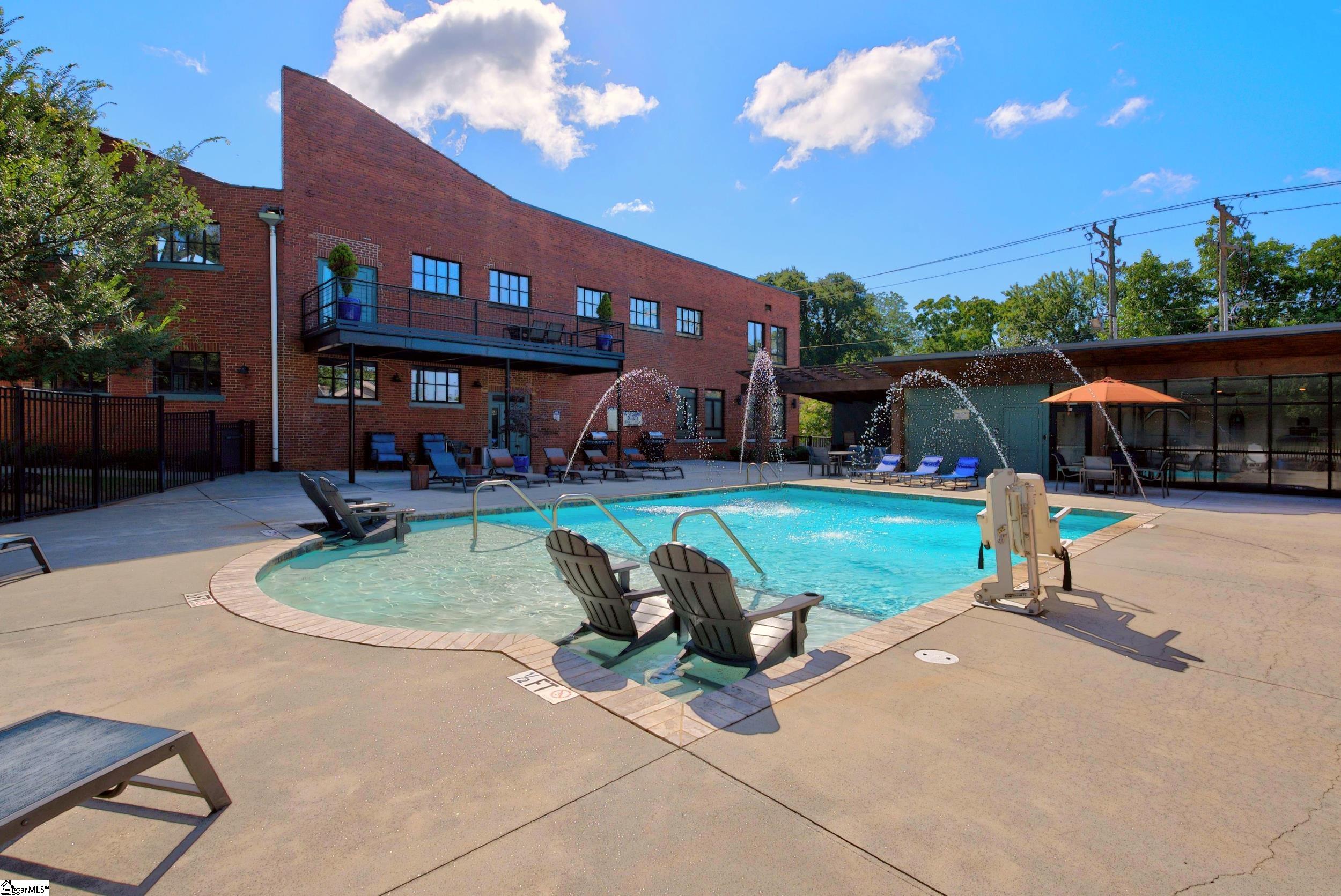 806 Green Avenue Property Photo 29