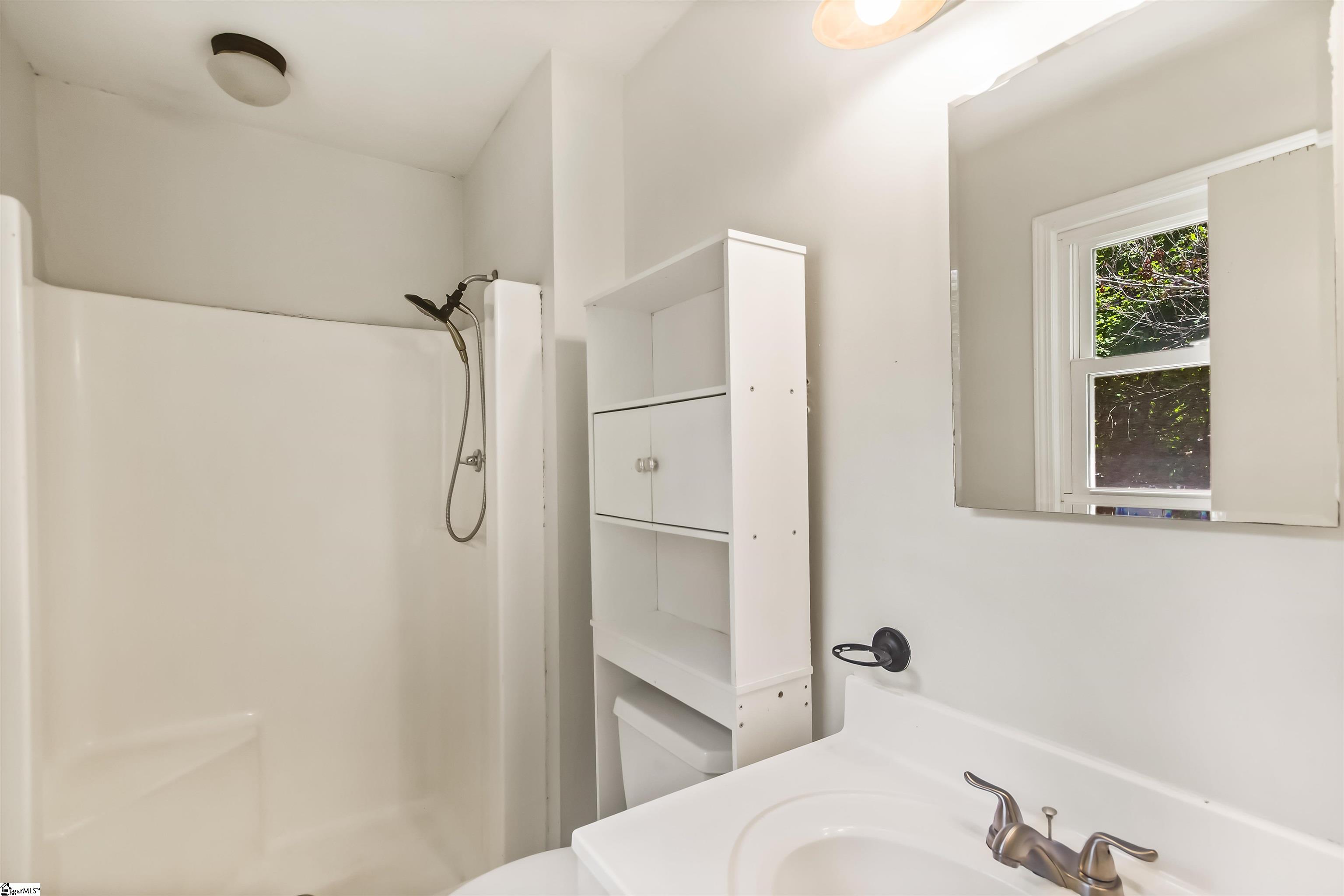 313 Poplar Lane Property Photo 14