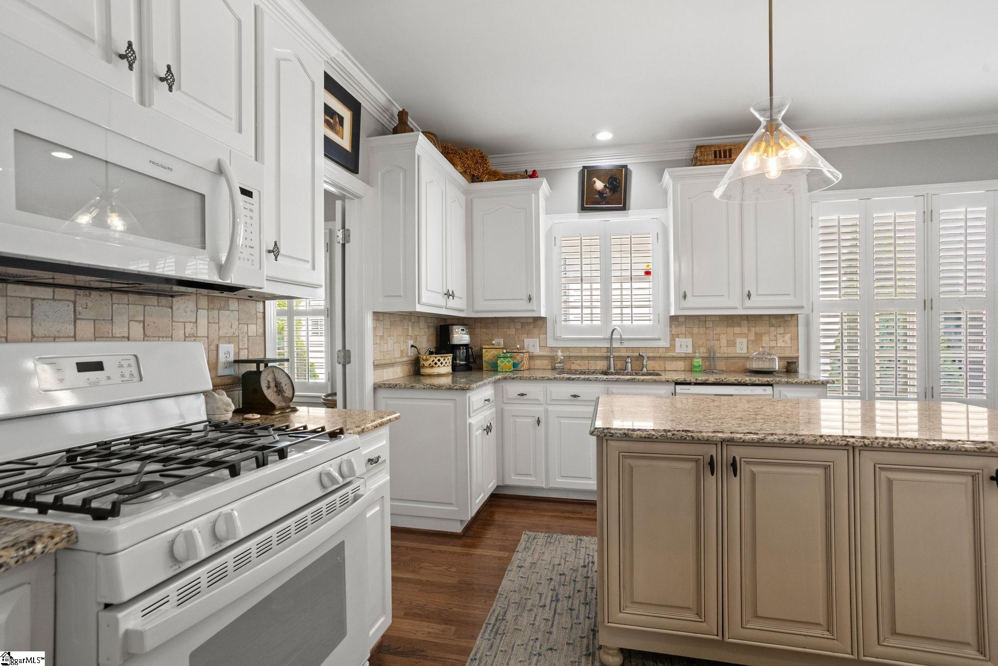 15 Crabapple Court Property Photo 16