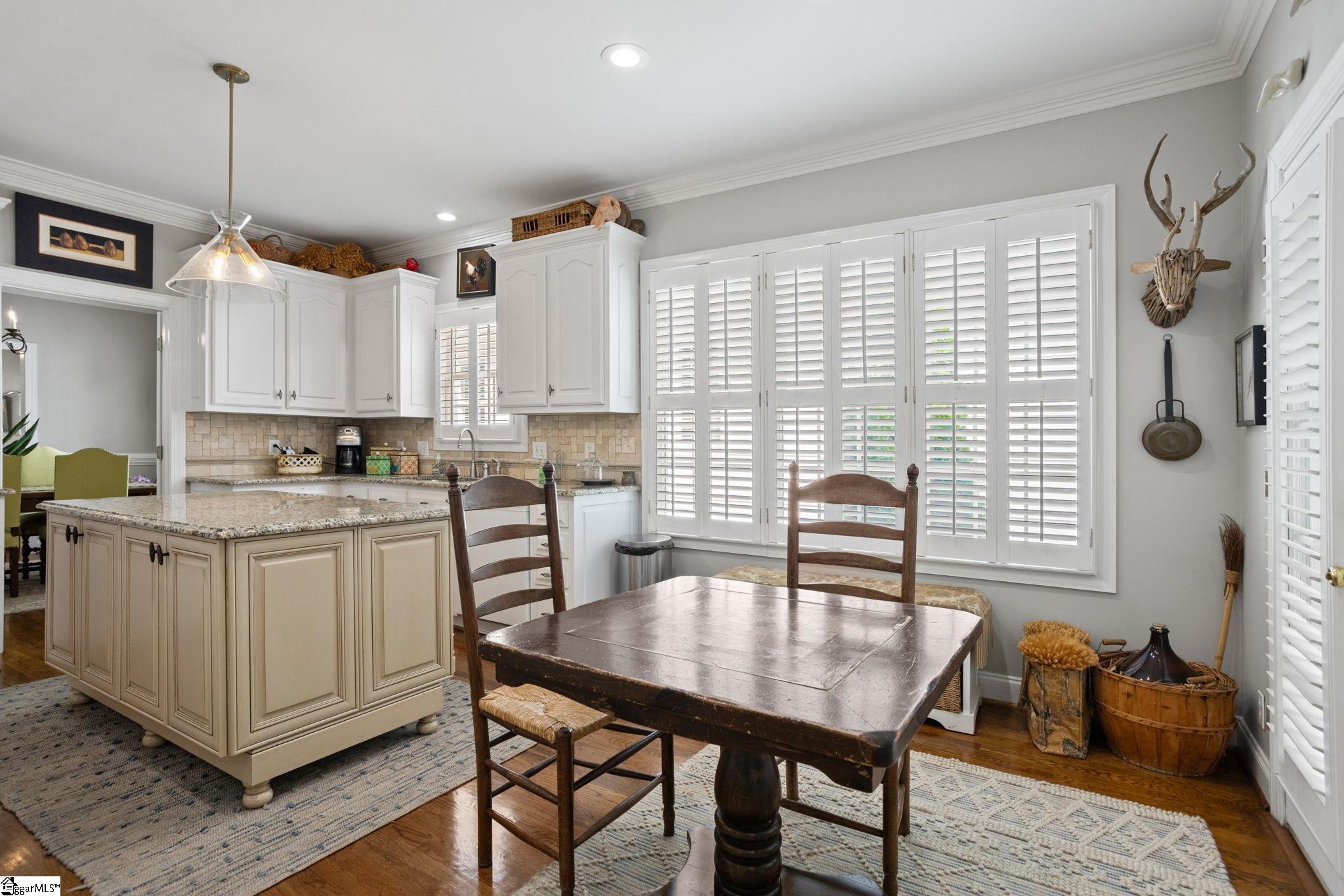 15 Crabapple Court Property Photo 17