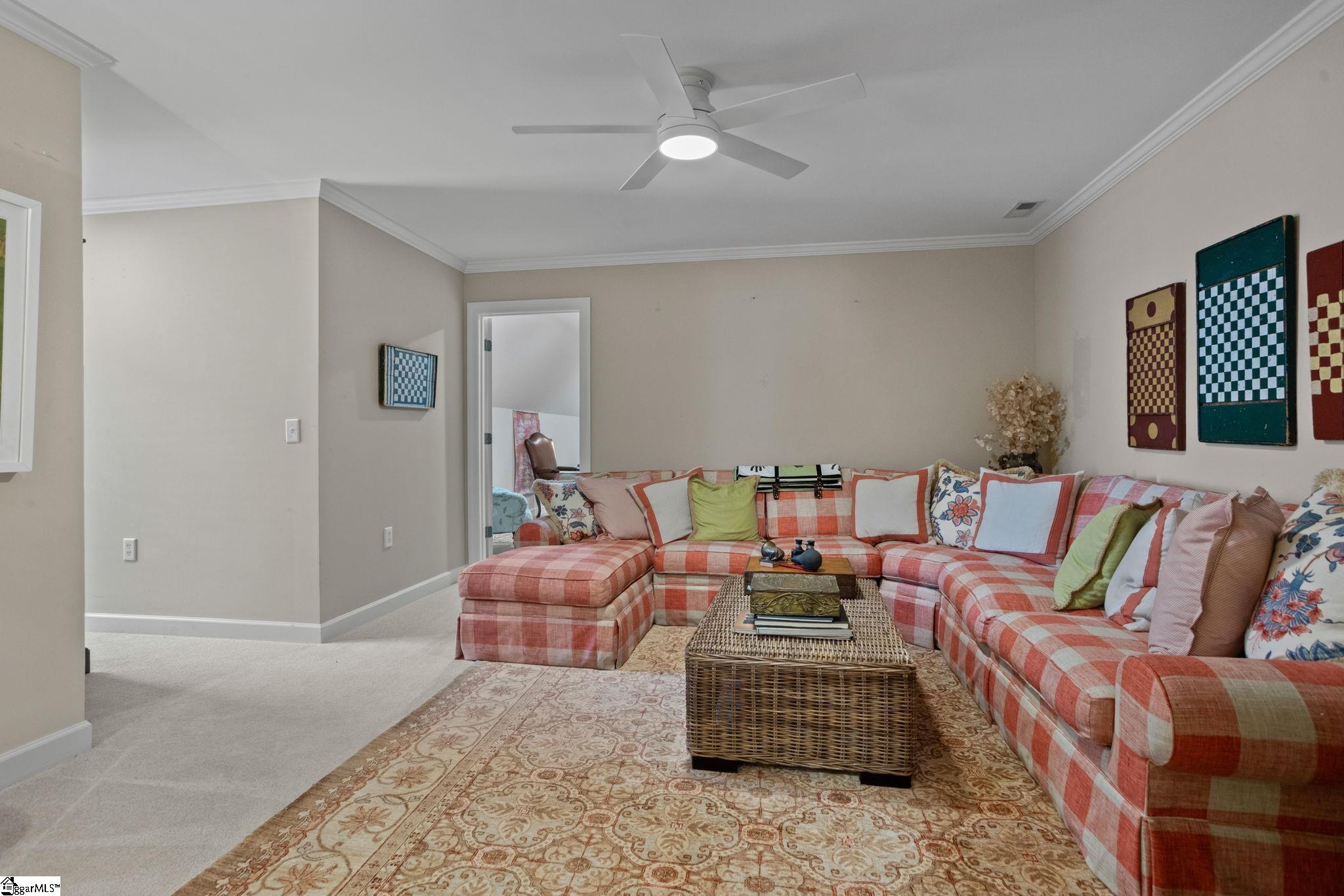 15 Crabapple Court Property Photo 38