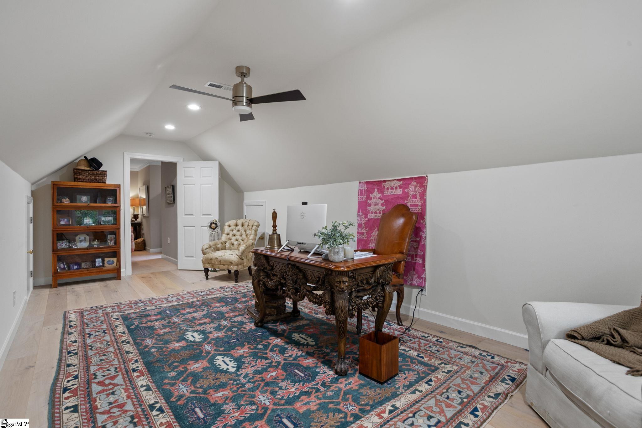 15 Crabapple Court Property Photo 41