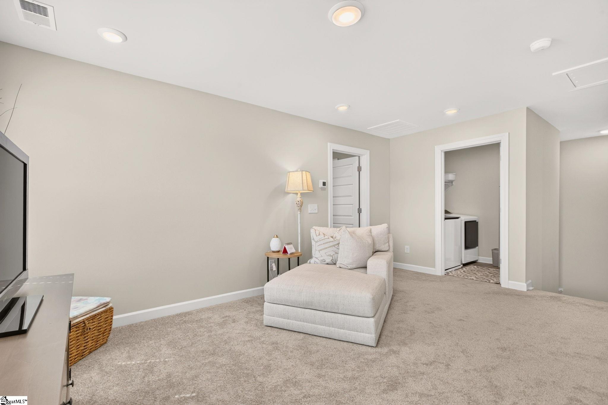 1528 Yellowwood Court Property Photo 22