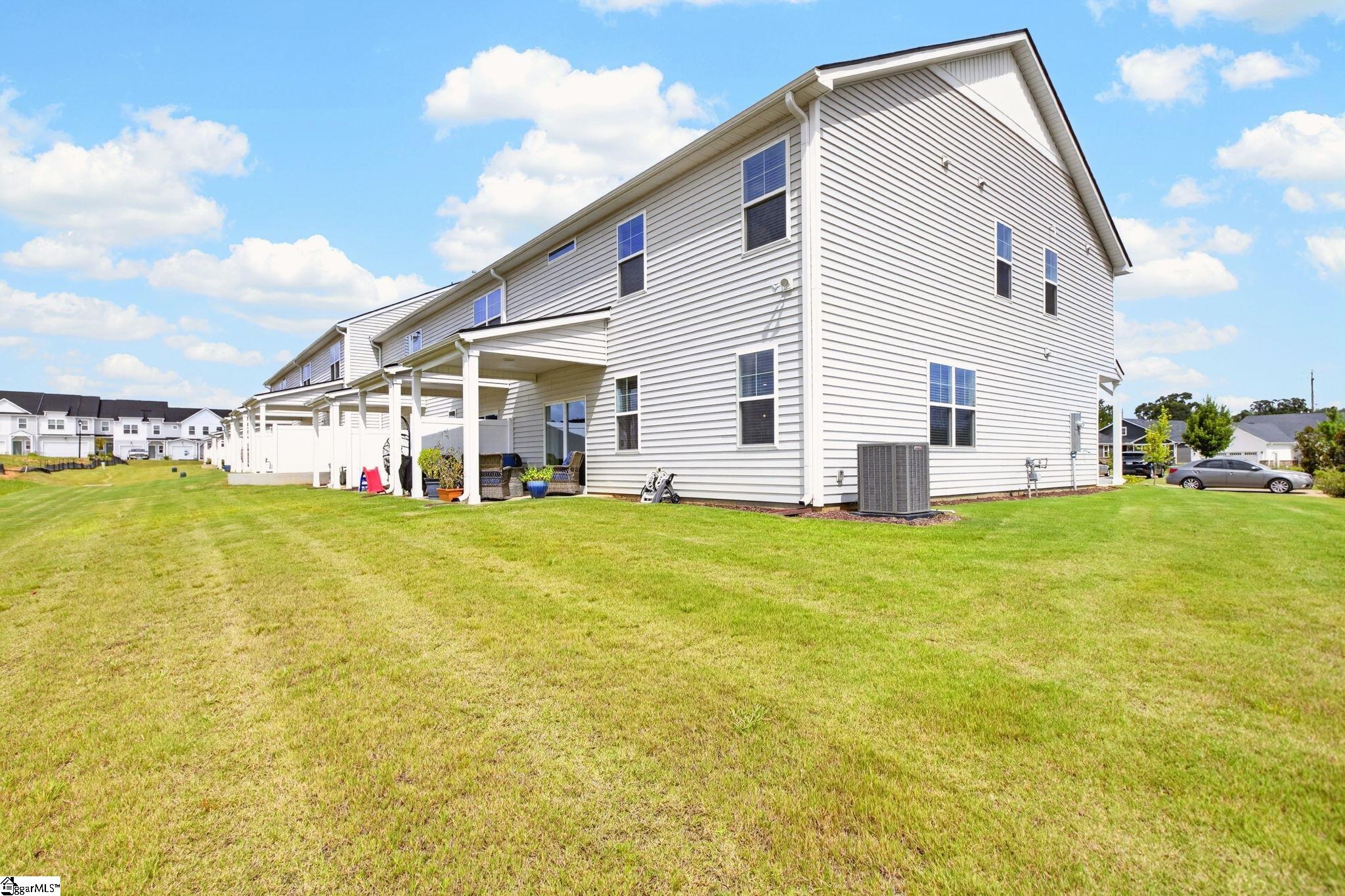 1528 Yellowwood Court Property Photo 35