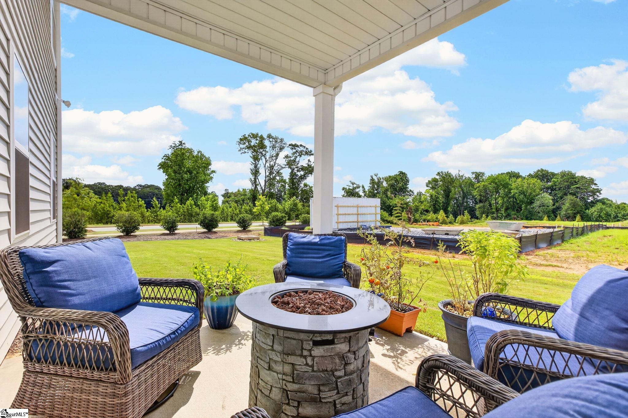 1528 Yellowwood Court Property Photo 37