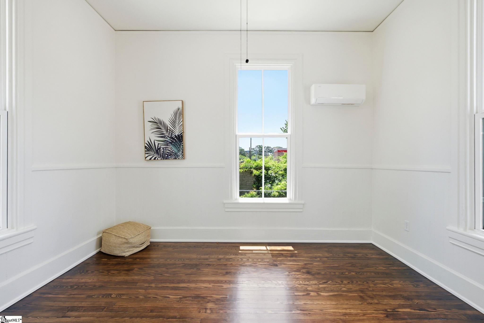 405 Perry Avenue Property Photo 18