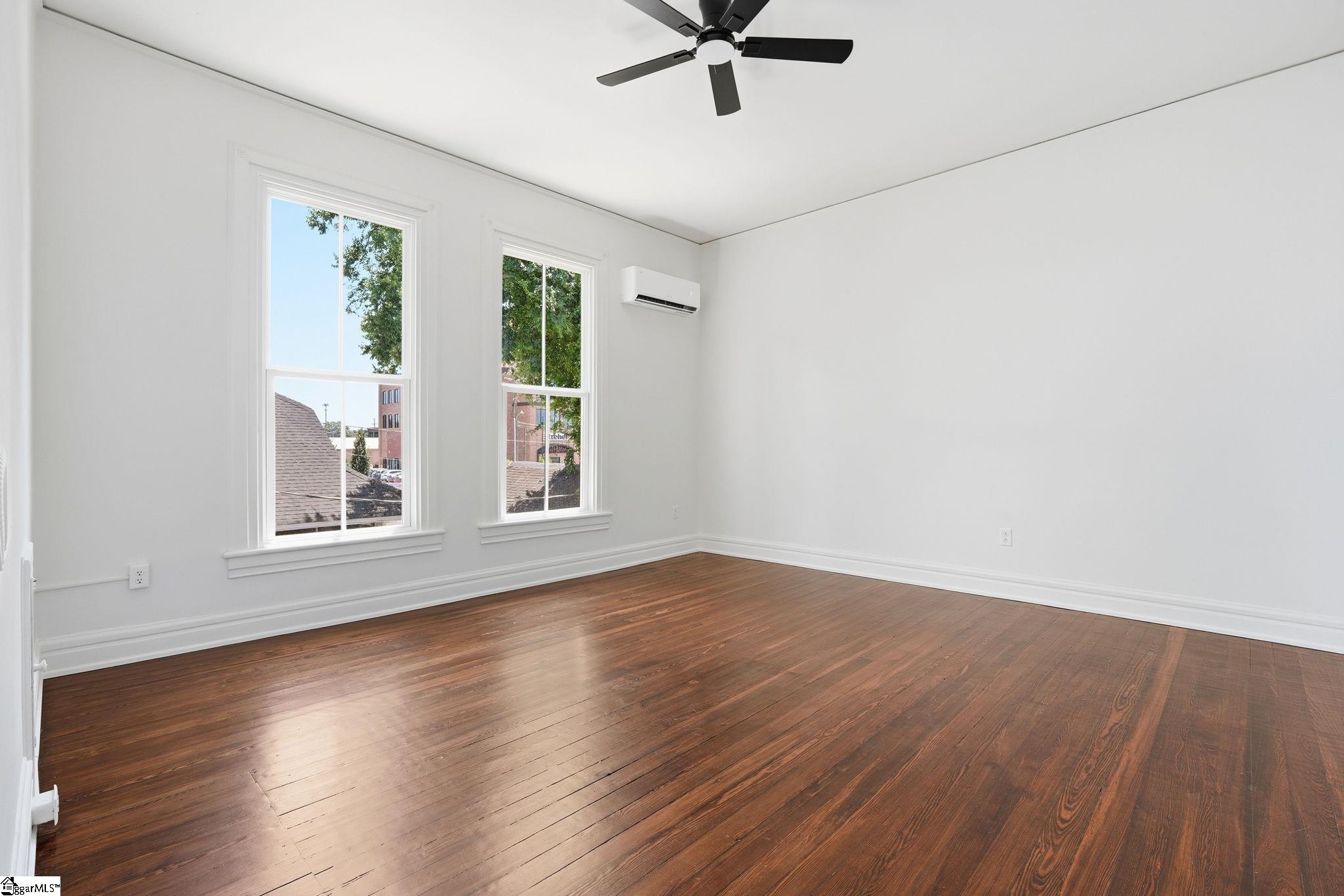 405 Perry Avenue Property Photo 31