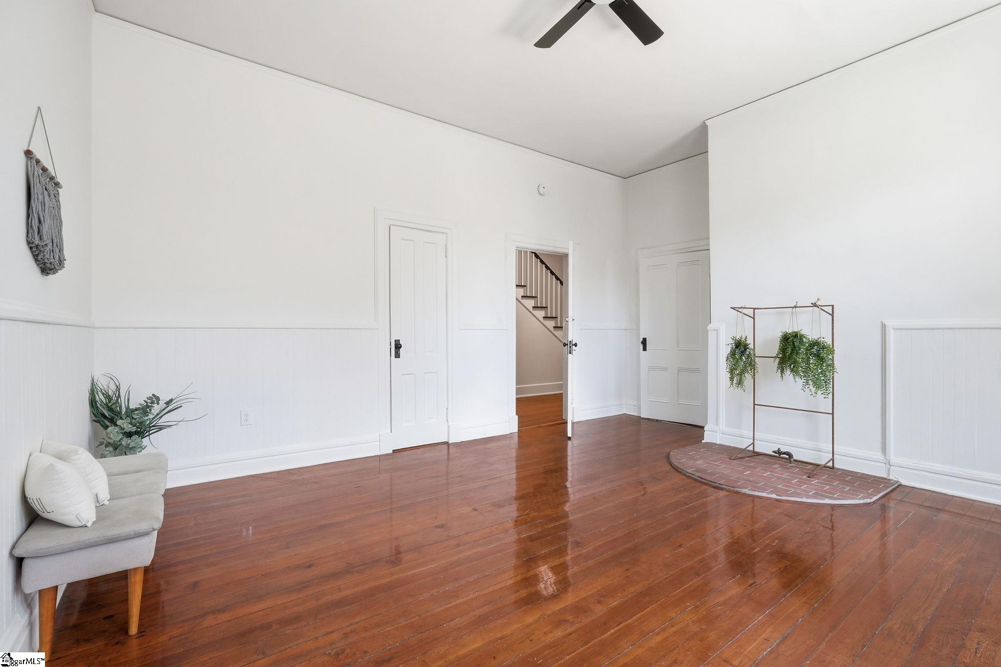 405 Perry Avenue Property Photo 38