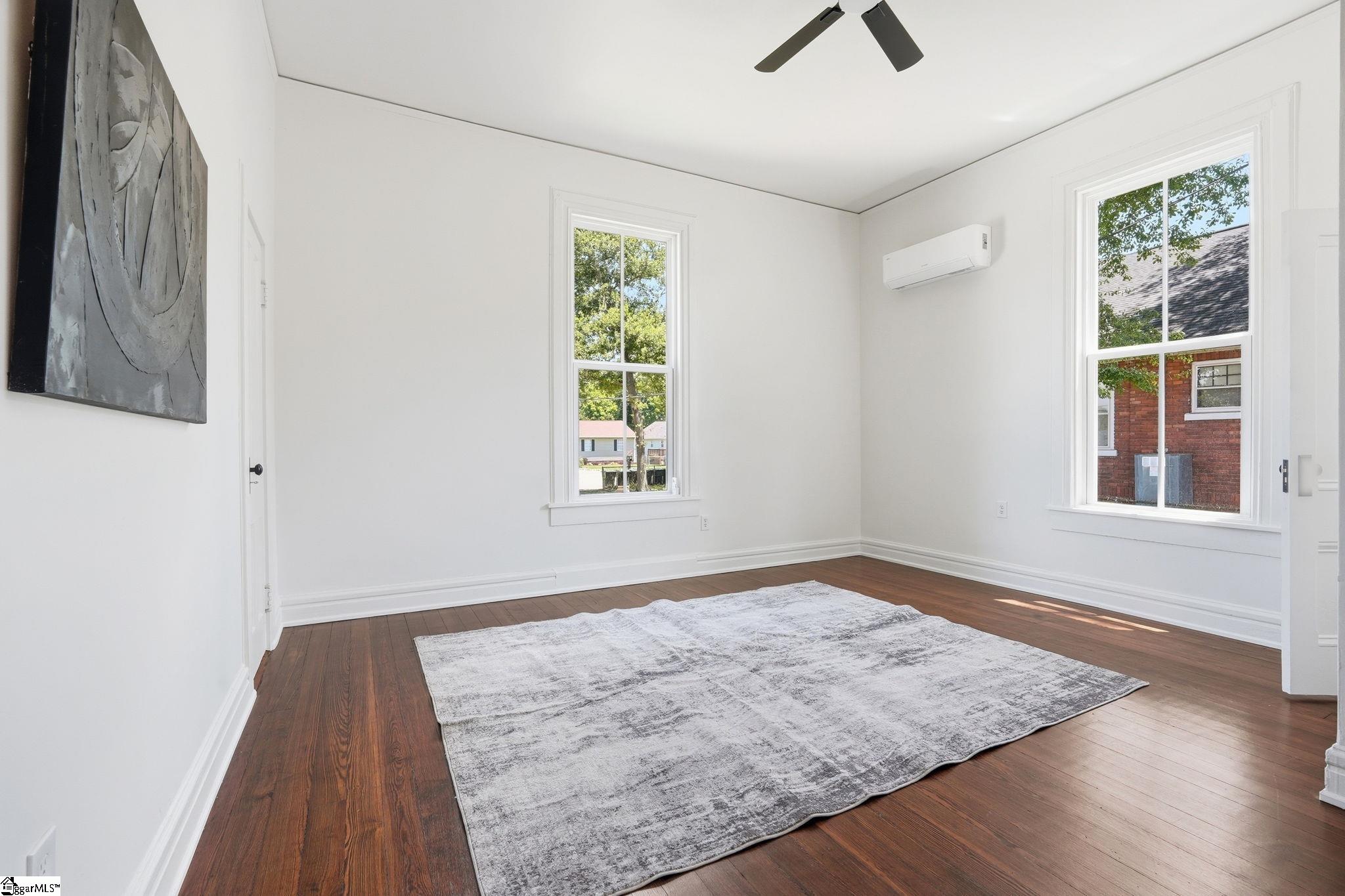 405 Perry Avenue Property Photo 42