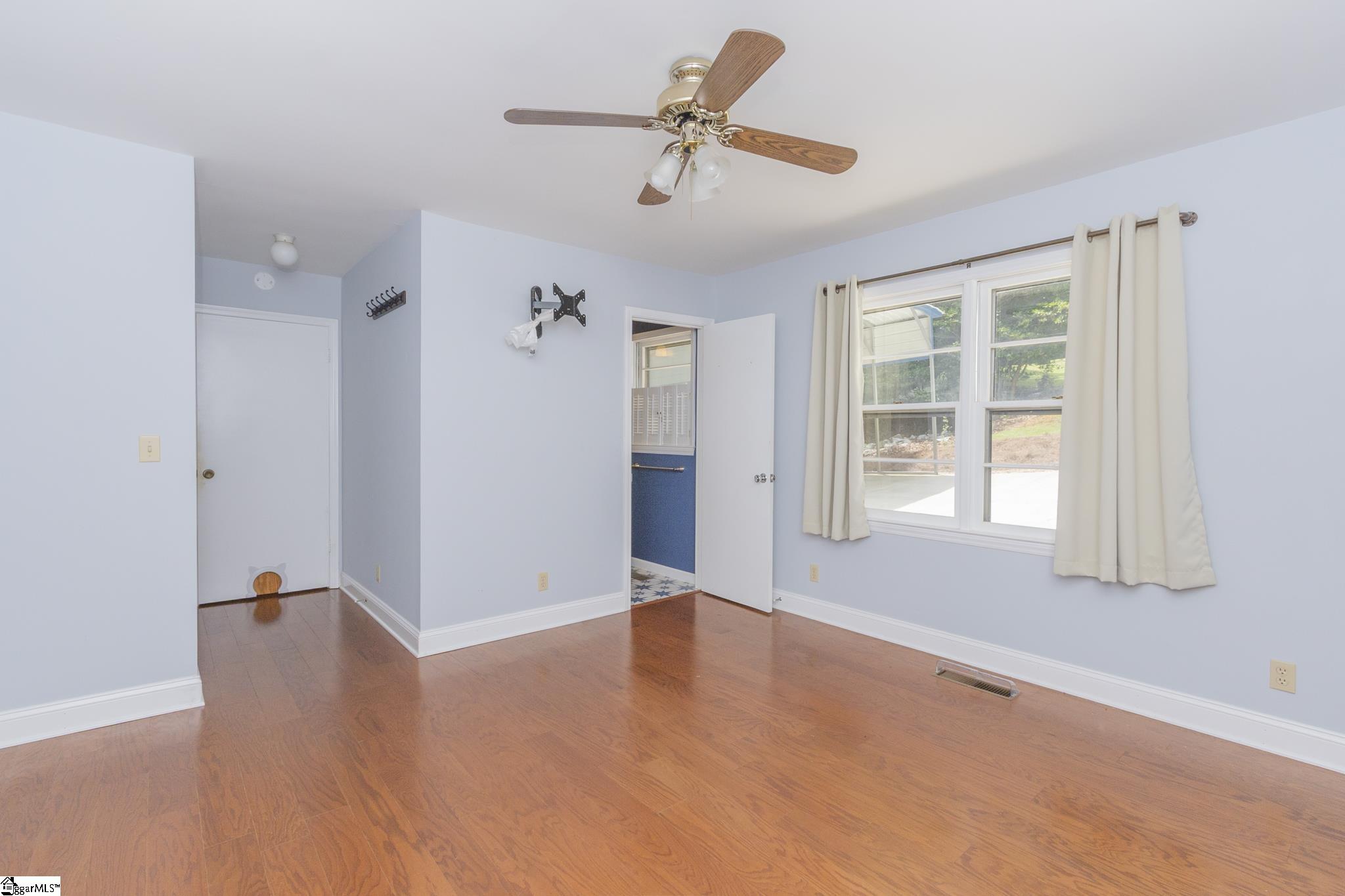 403 Forest Cove Road Property Photo 33