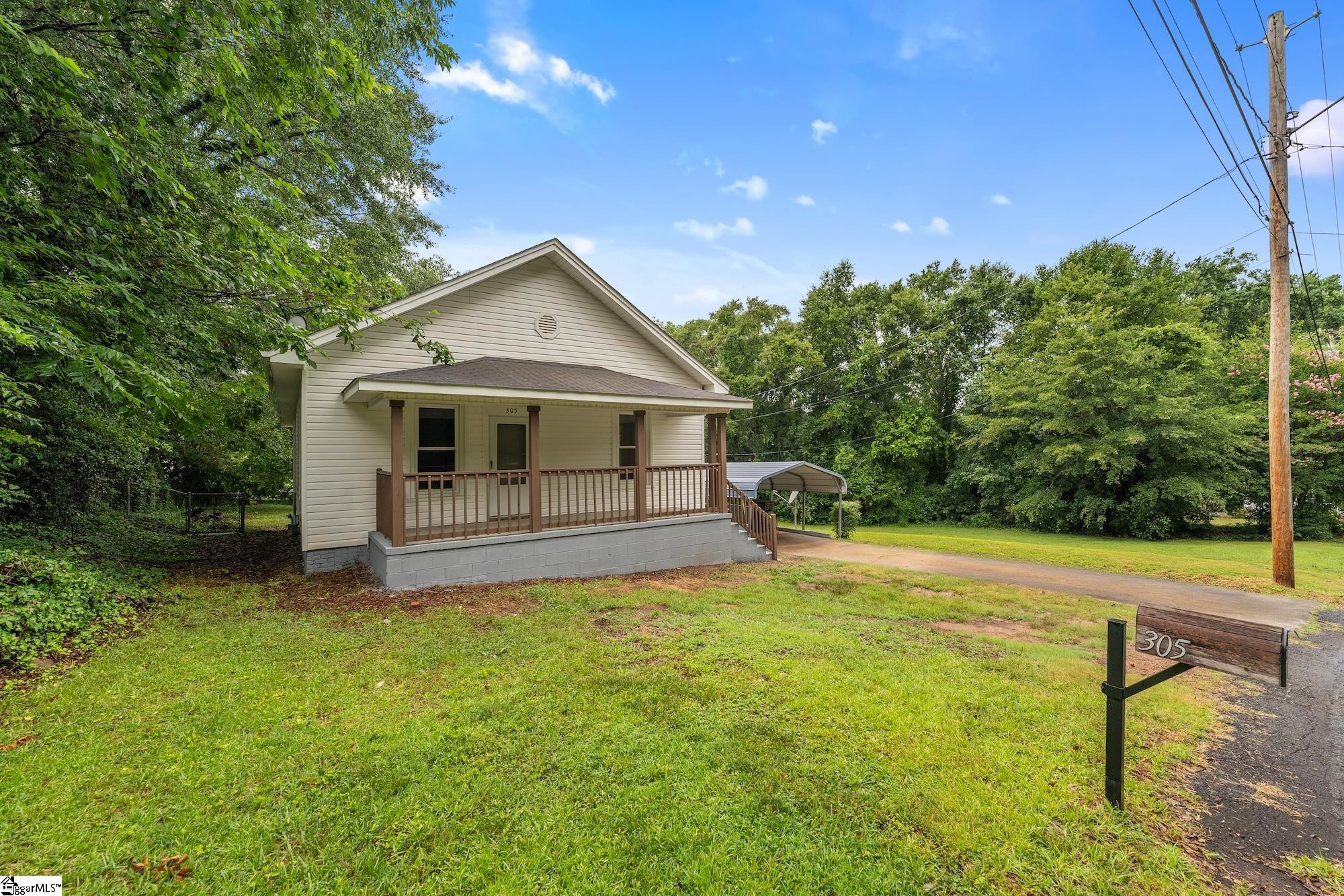 305 Glazner Street Property Photo 2