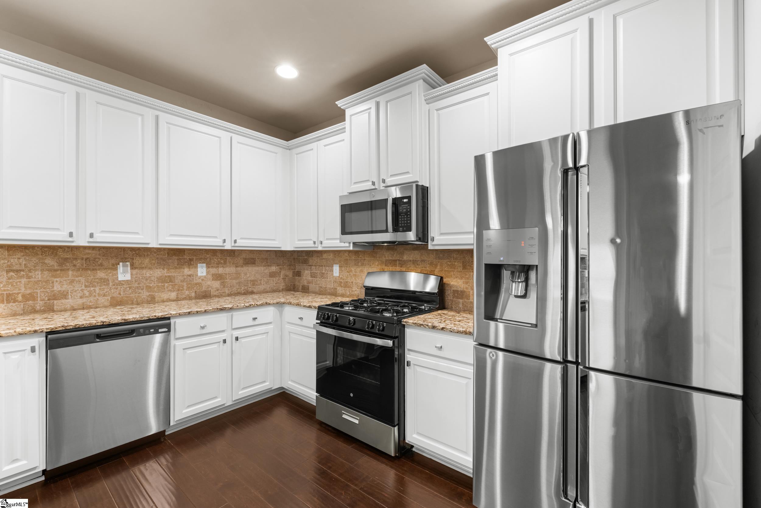 310 Turkey Run Property Photo 11