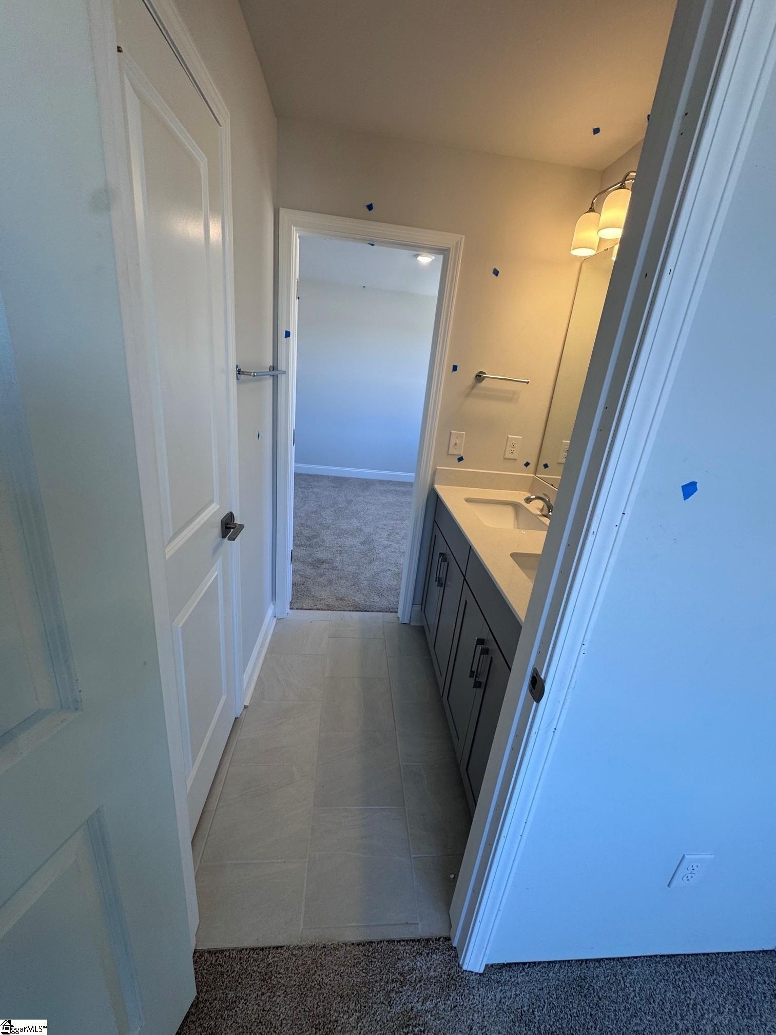 2 Whirlwind Way Property Photo 17