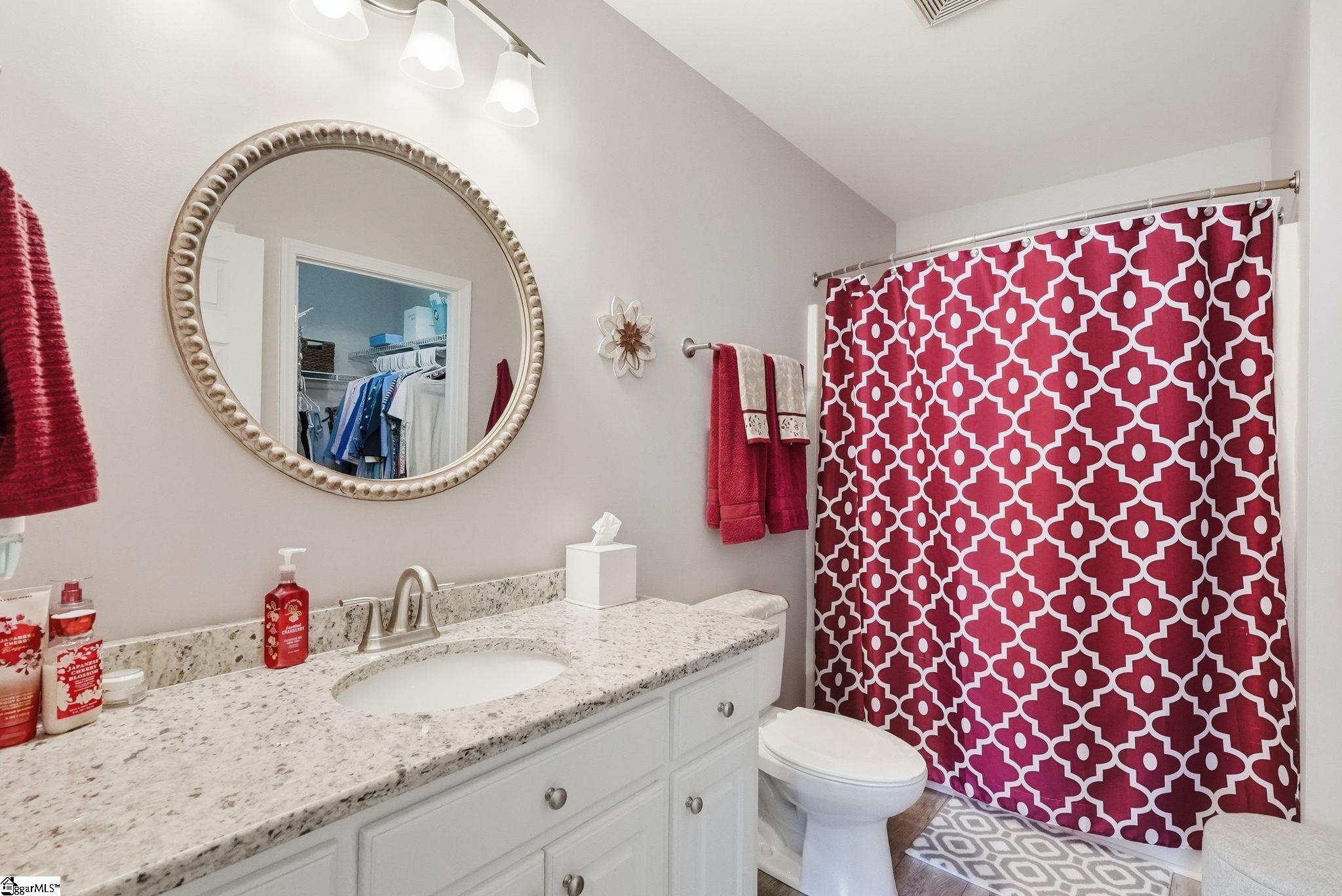 258 Hallmark Circle Property Photo 22