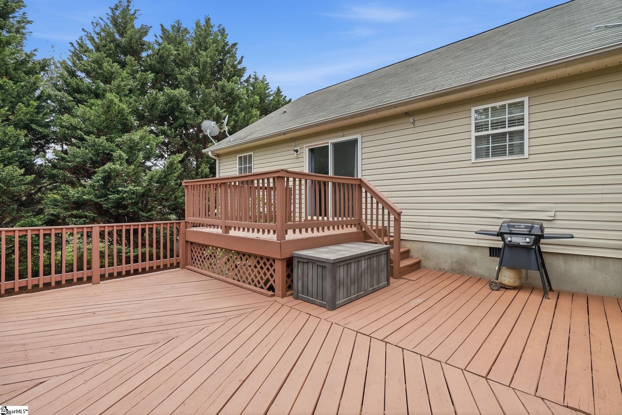 258 Hallmark Circle Property Photo 31